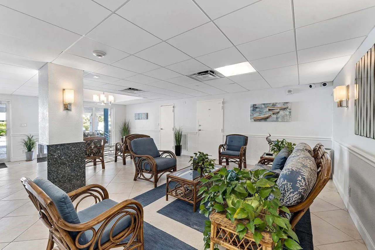 1500 S Ocean Blvd, #706
