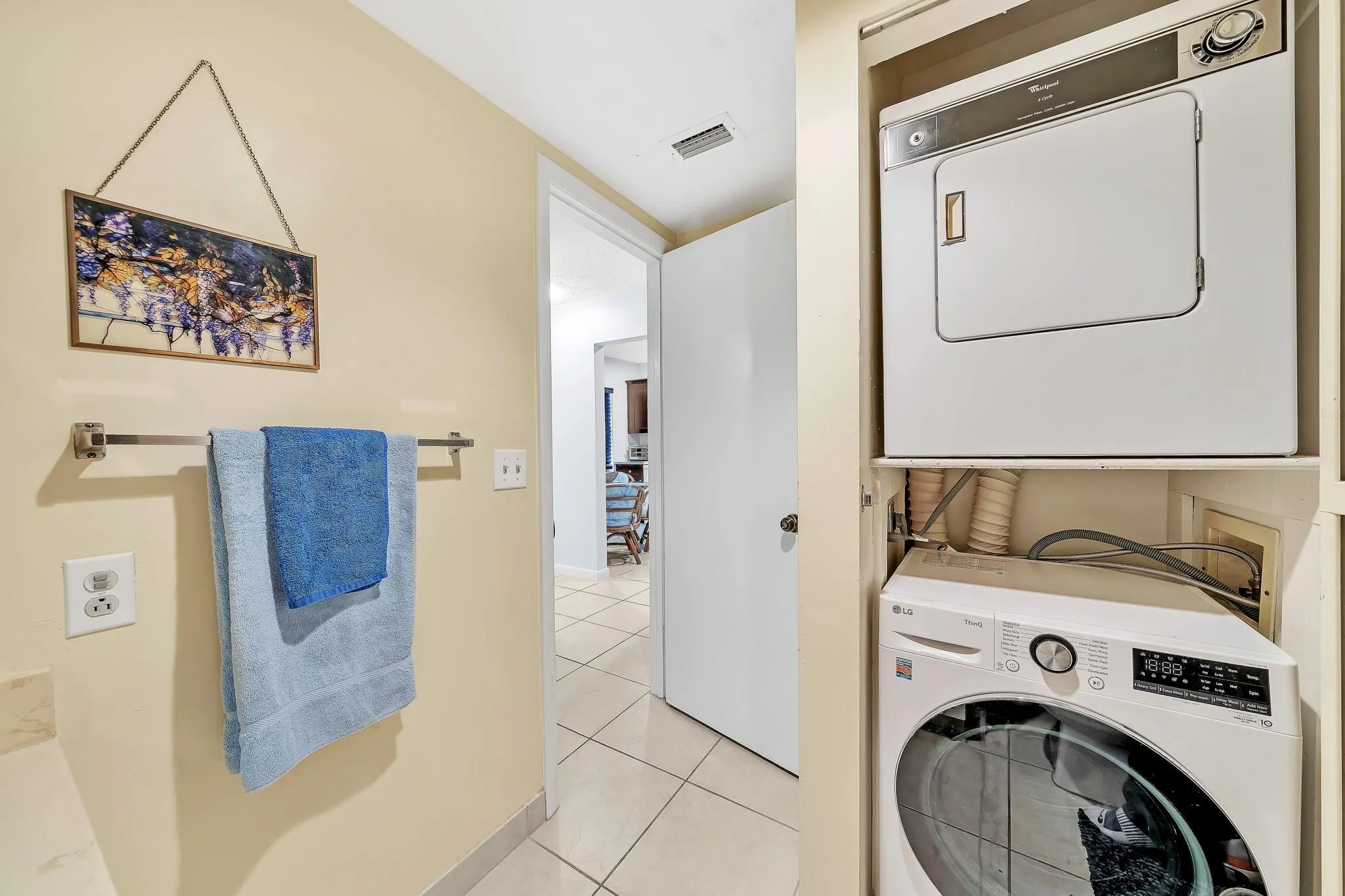 9278 VISTA DEL LAGO F, #F