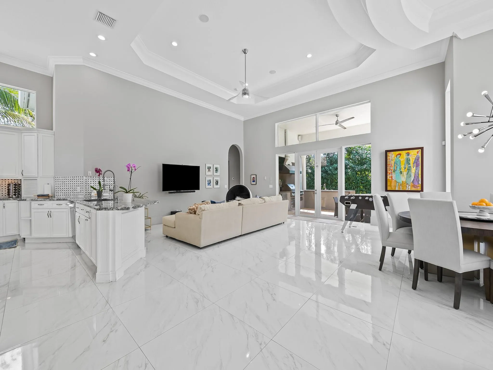 12922 Grand Oaks Dr
