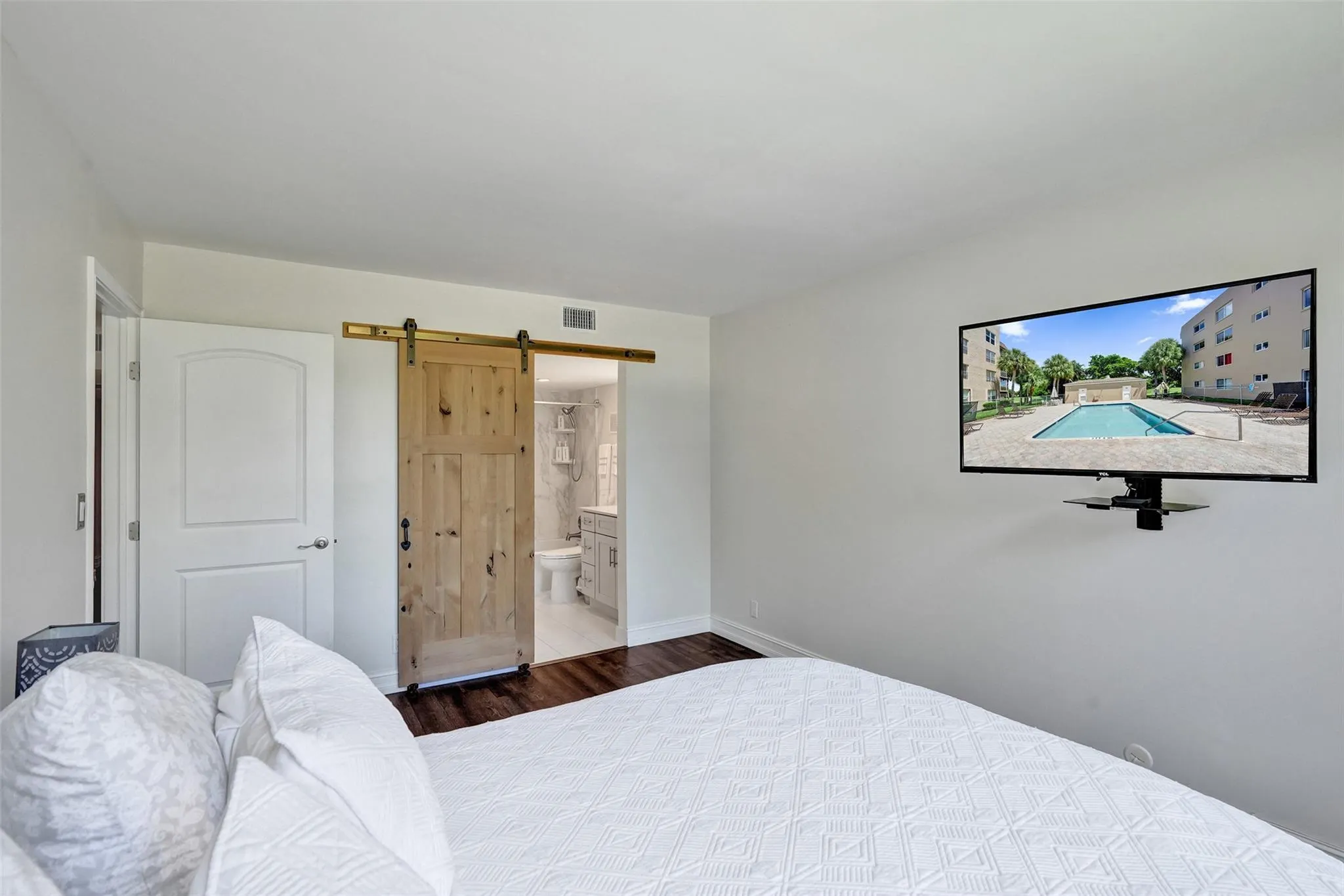 9460 Tangerine Pl, #3rd Floor