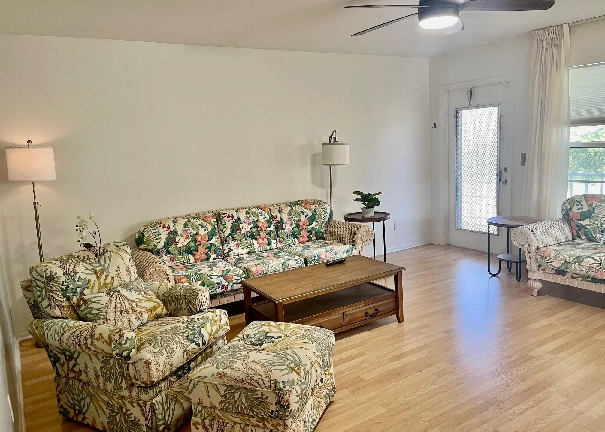 35 Pine Arbor Ln, #202