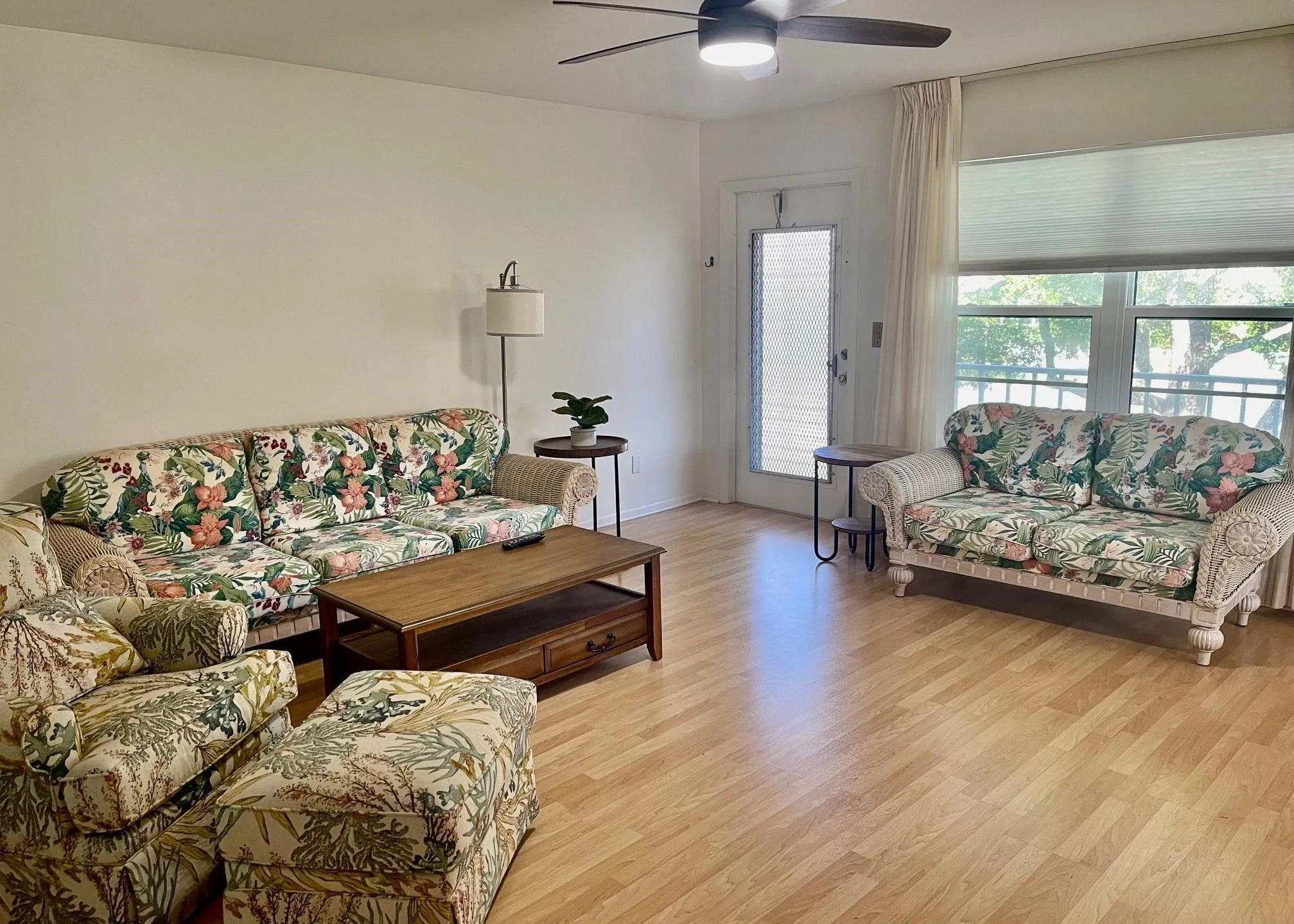 35 Pine Arbor Ln, #202