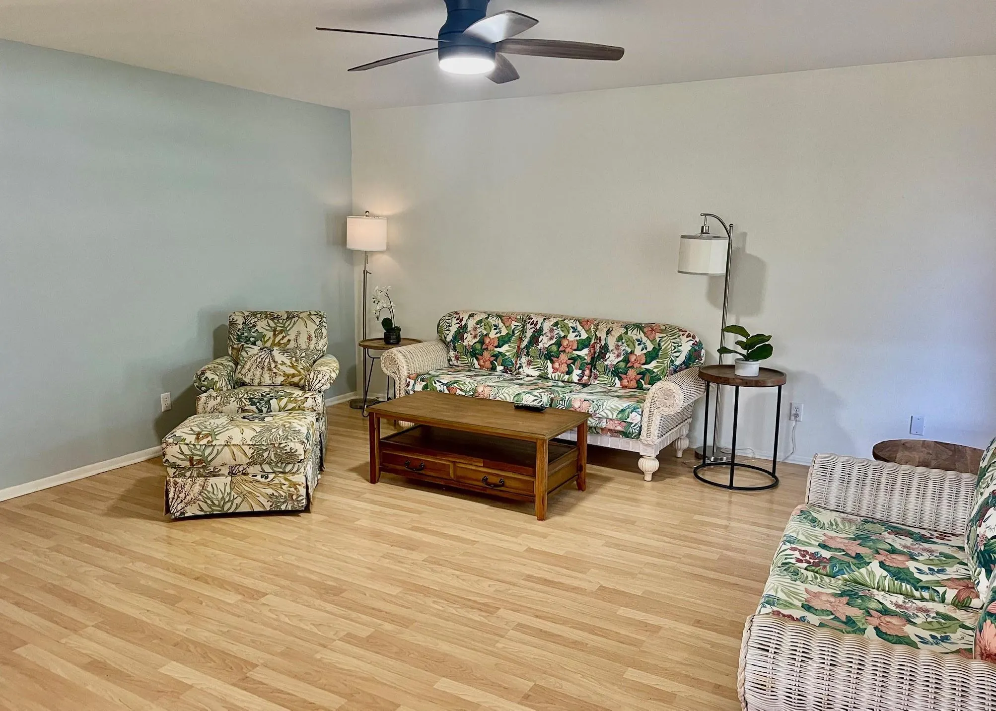 35 Pine Arbor Ln, #202