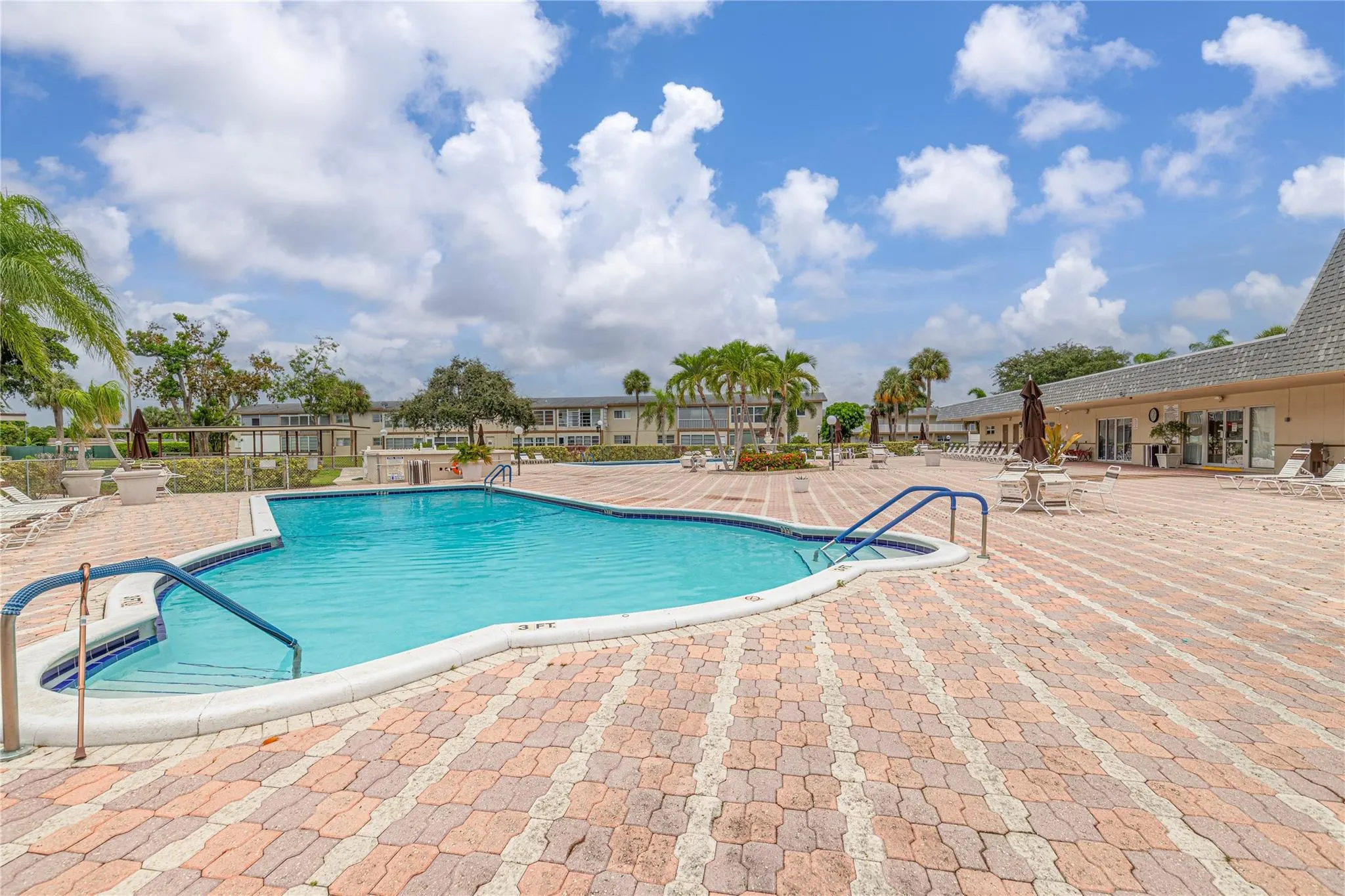 600 NW 80th Ave, #105