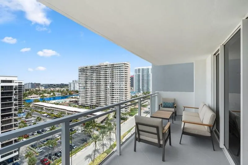 2030 S Ocean Dr, #1407