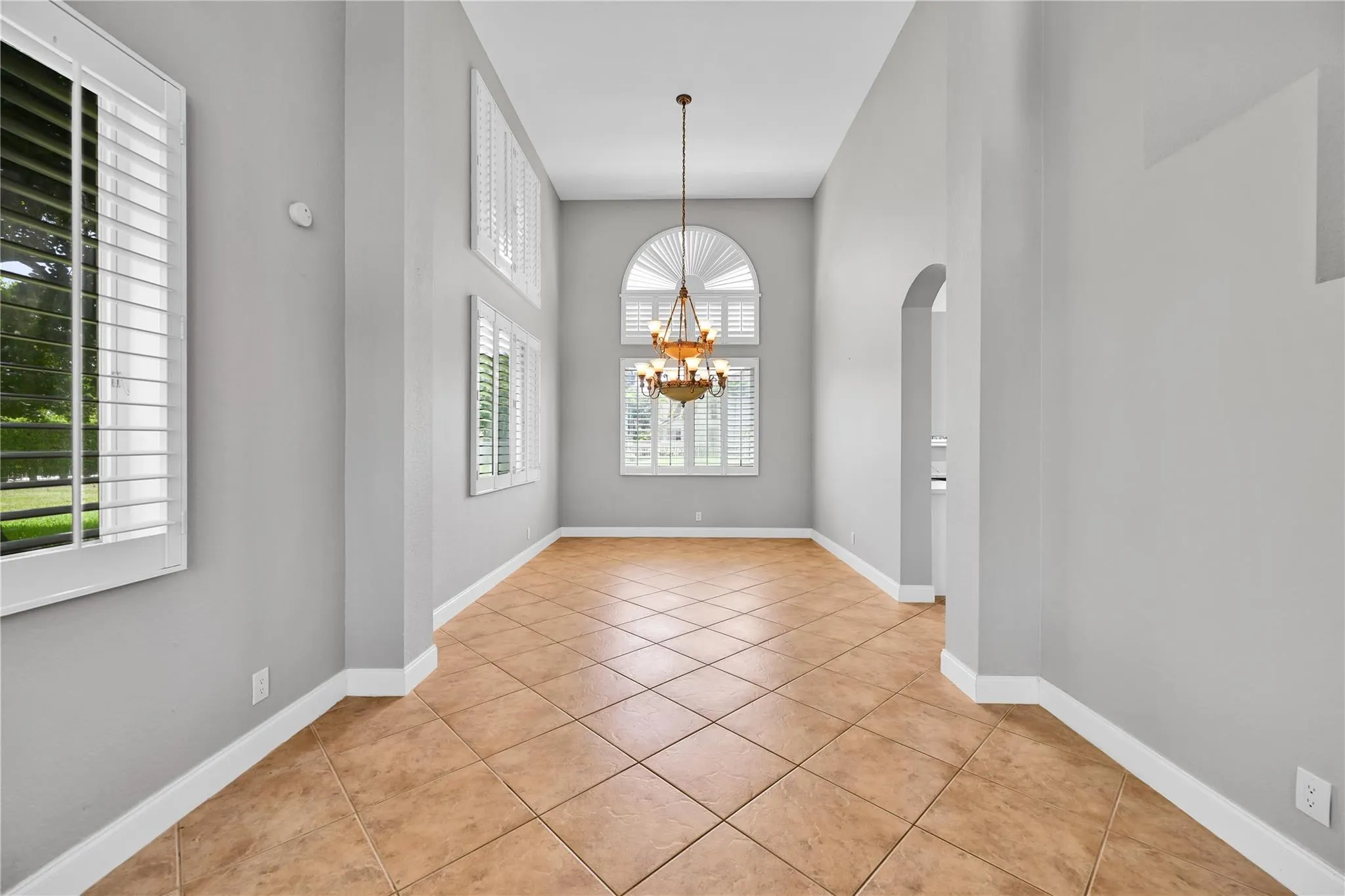 11162 Regatta Lane
