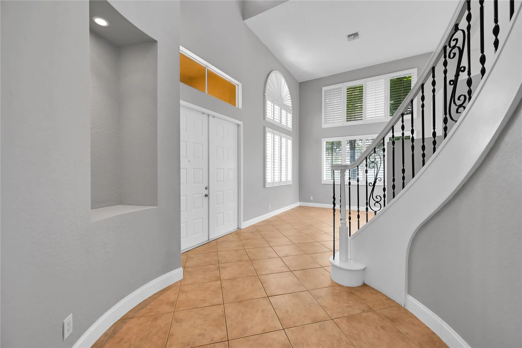 11162 Regatta Lane