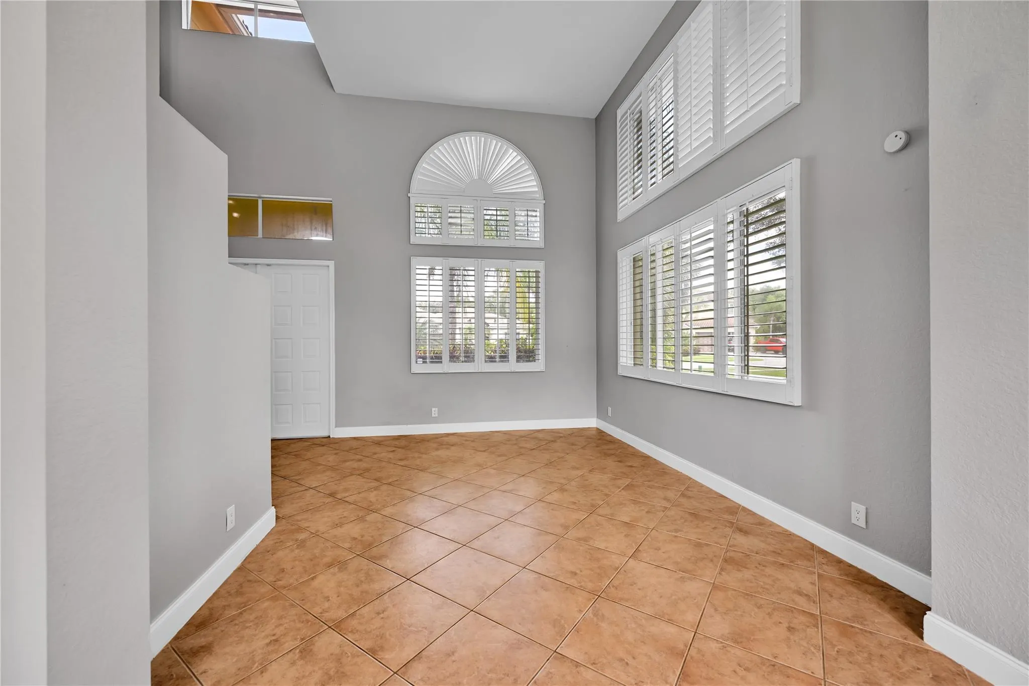 11162 Regatta Lane
