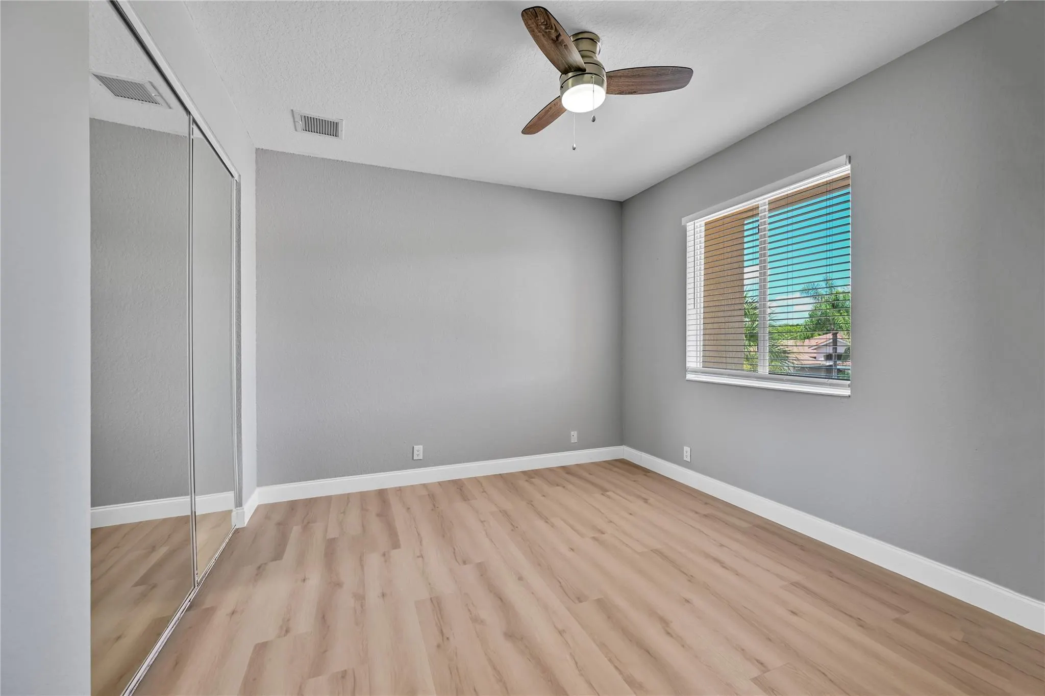 11162 Regatta Lane