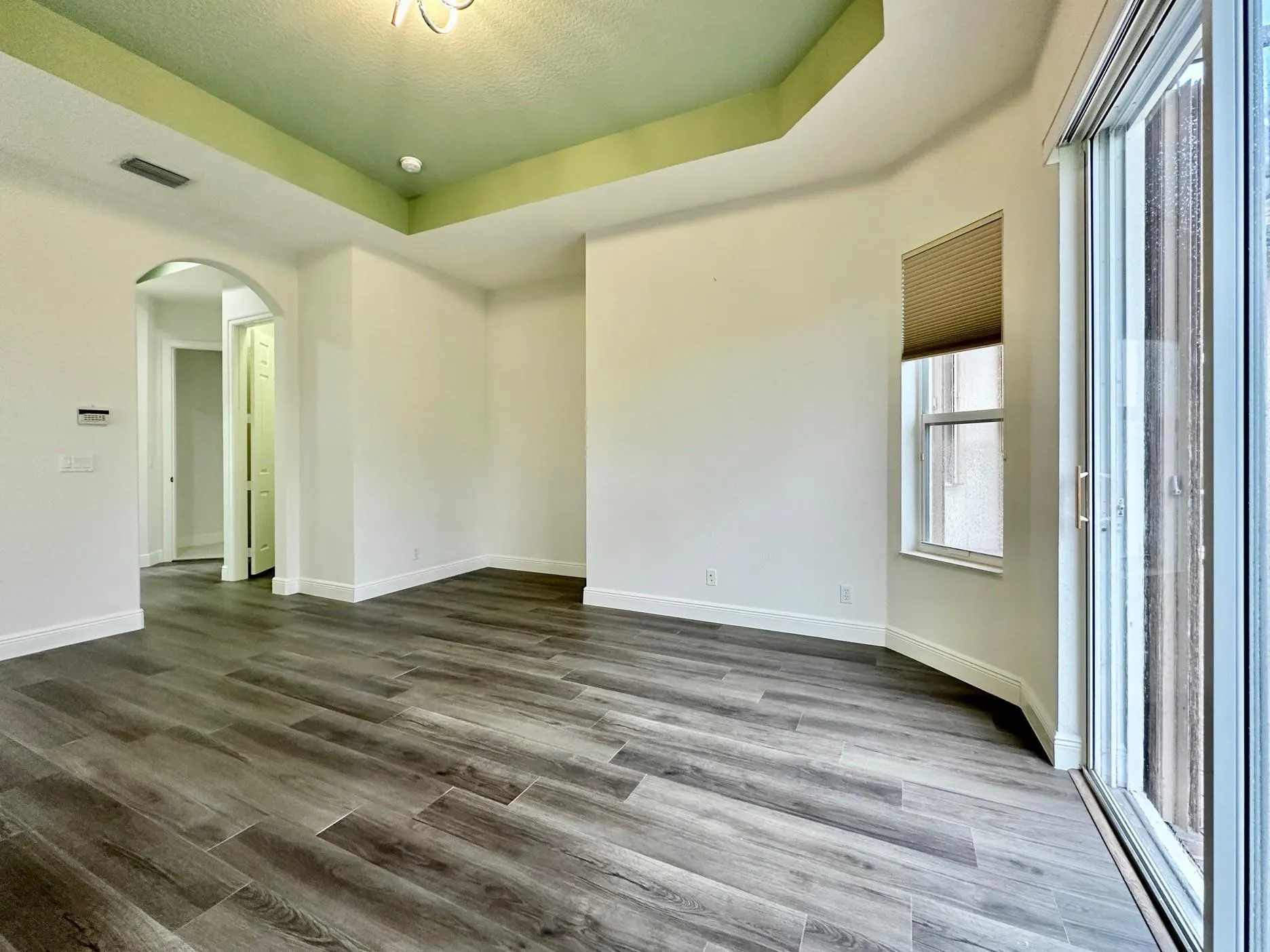 7404 NW 114th Ter