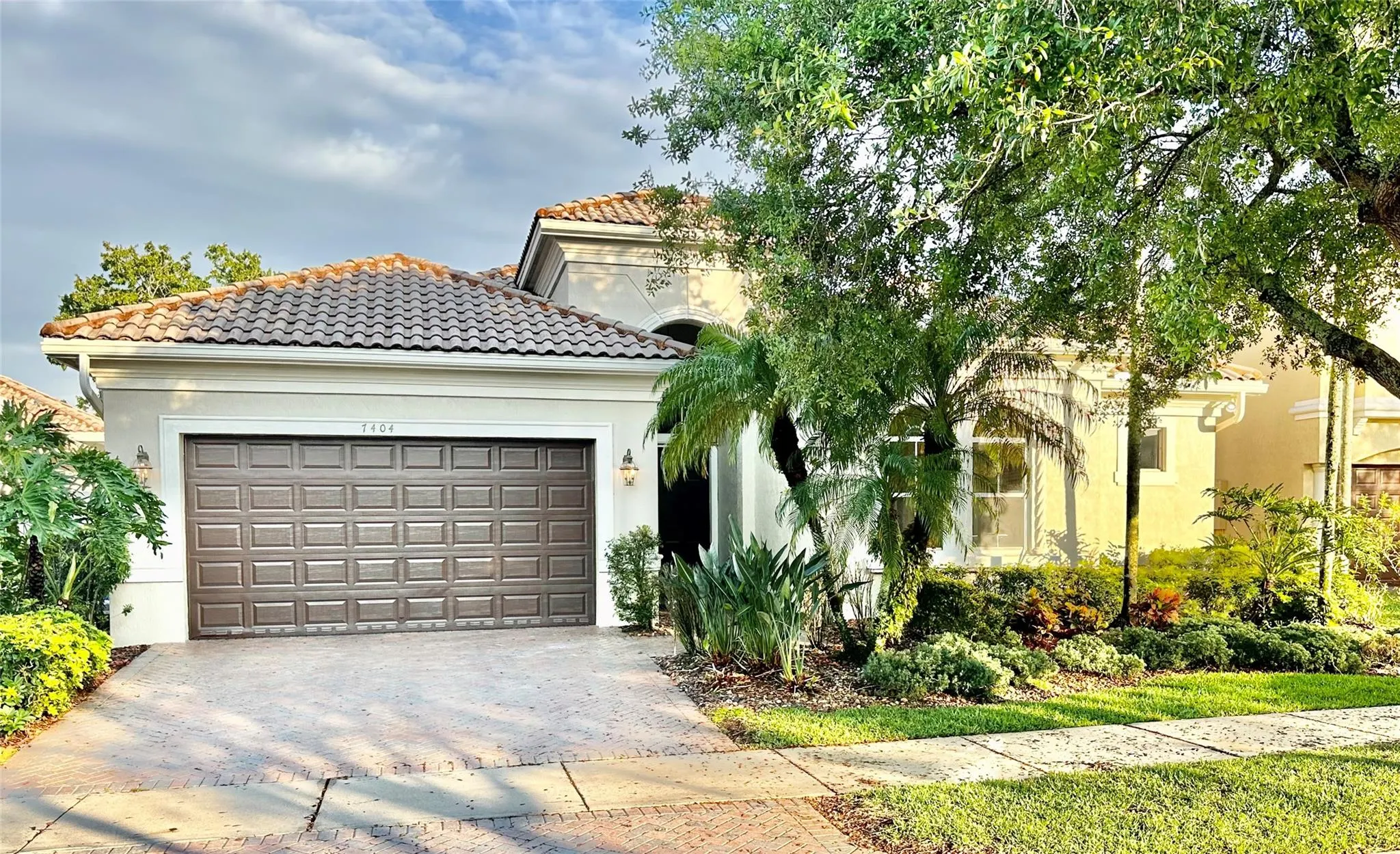 7404 NW 114th Ter