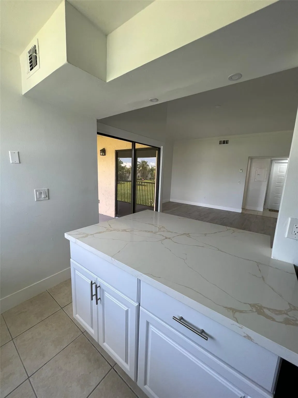 1533 S Liberty Ave, #1533-E