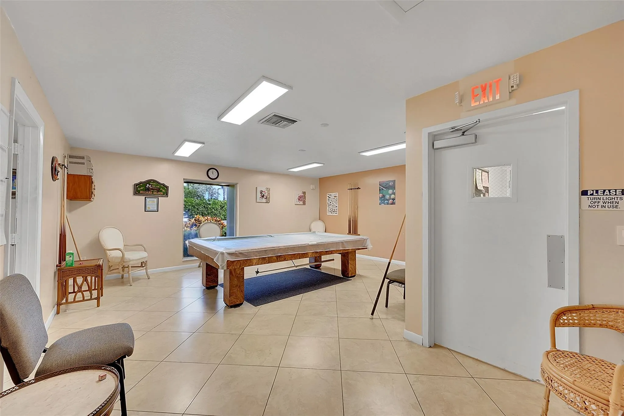 23 Abbey Ln, #202