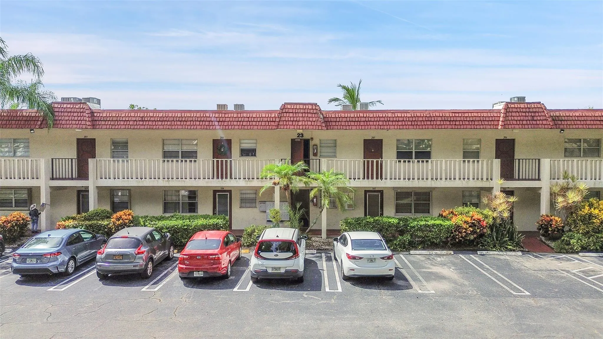 23 Abbey Ln, #202