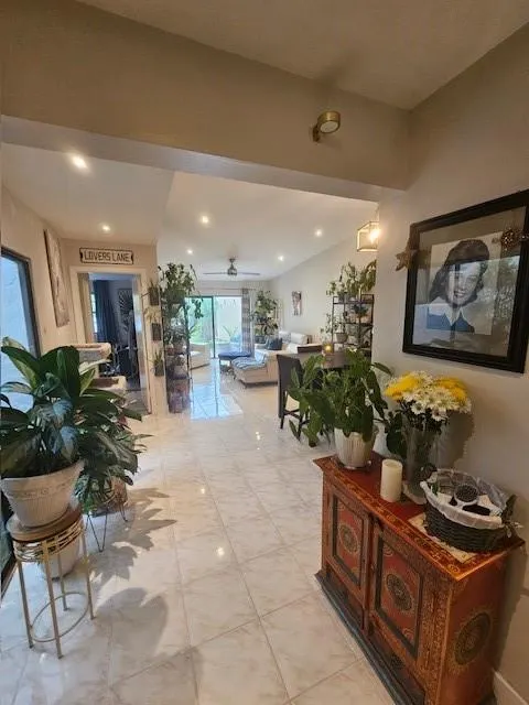 818 NW 79th Ter, #0