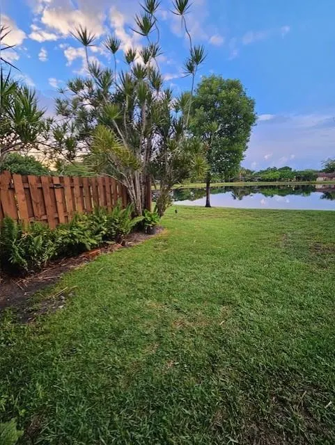 818 NW 79th Ter, #0