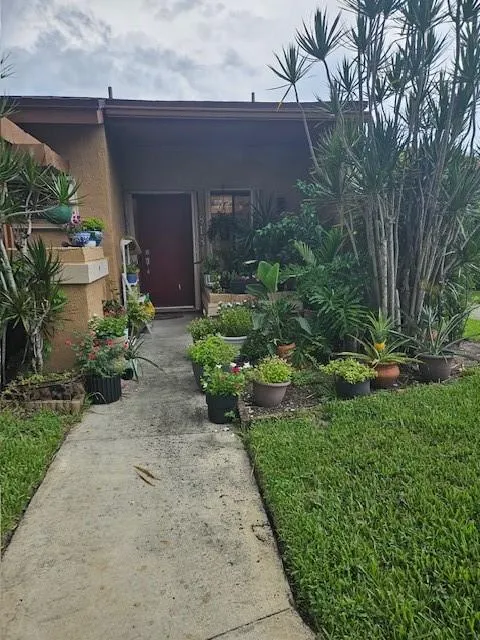 818 NW 79th Ter, #0