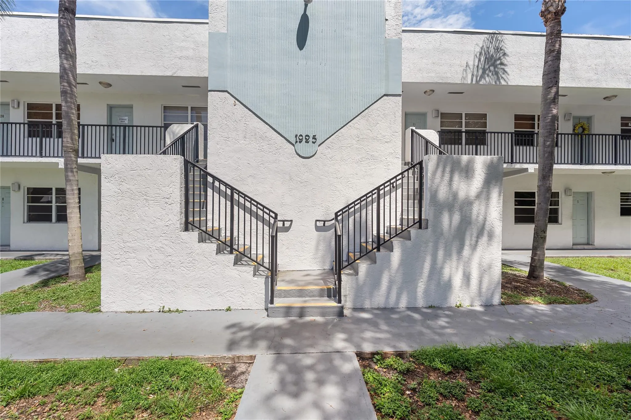 1925 MADISON ST, #12