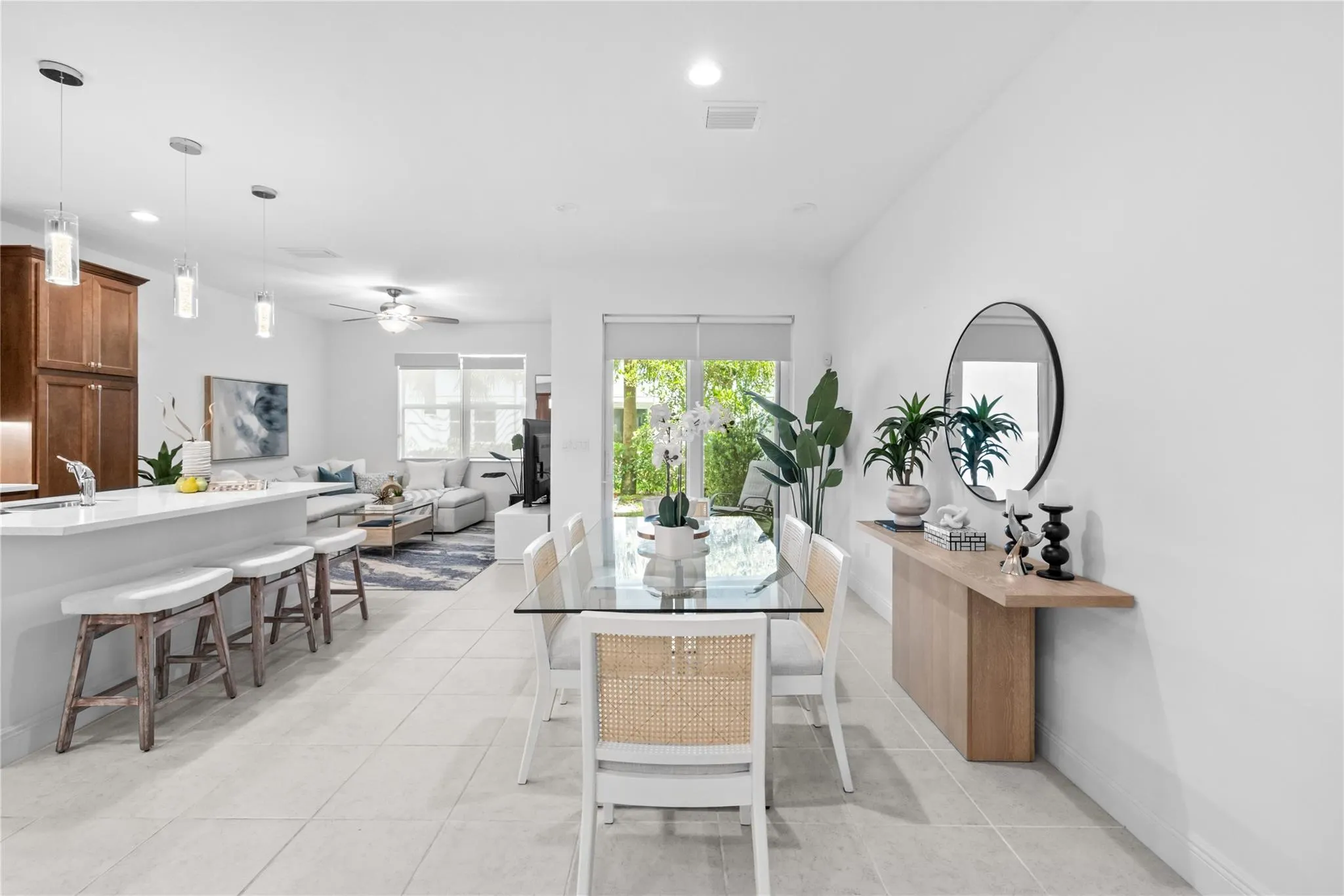 1823 Sandpiper Point Place, #1823