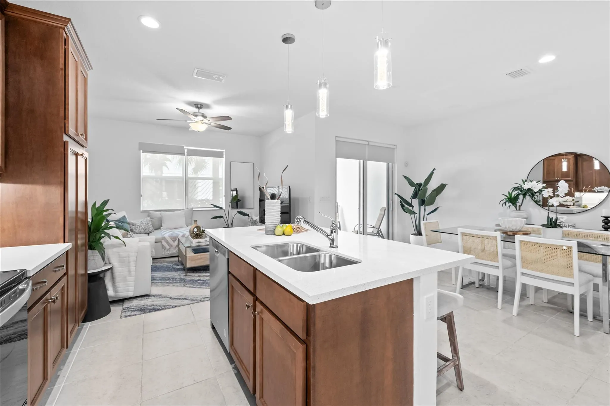 1823 Sandpiper Point Place, #1823