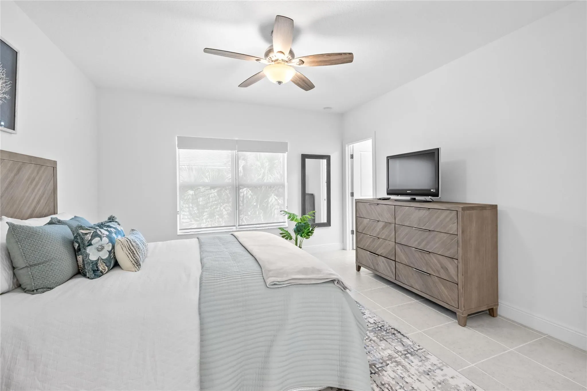 1823 Sandpiper Point Place, #1823