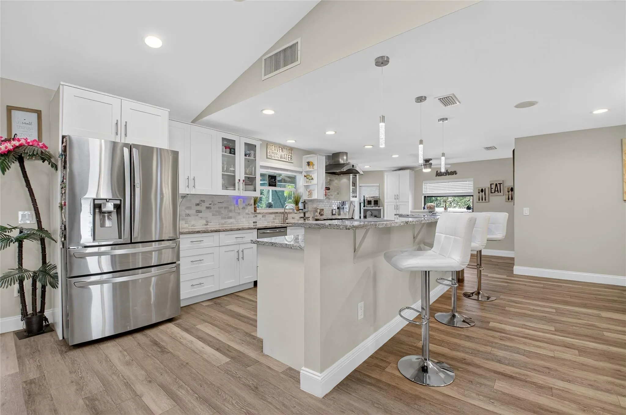 10182 Boca Woods Ln