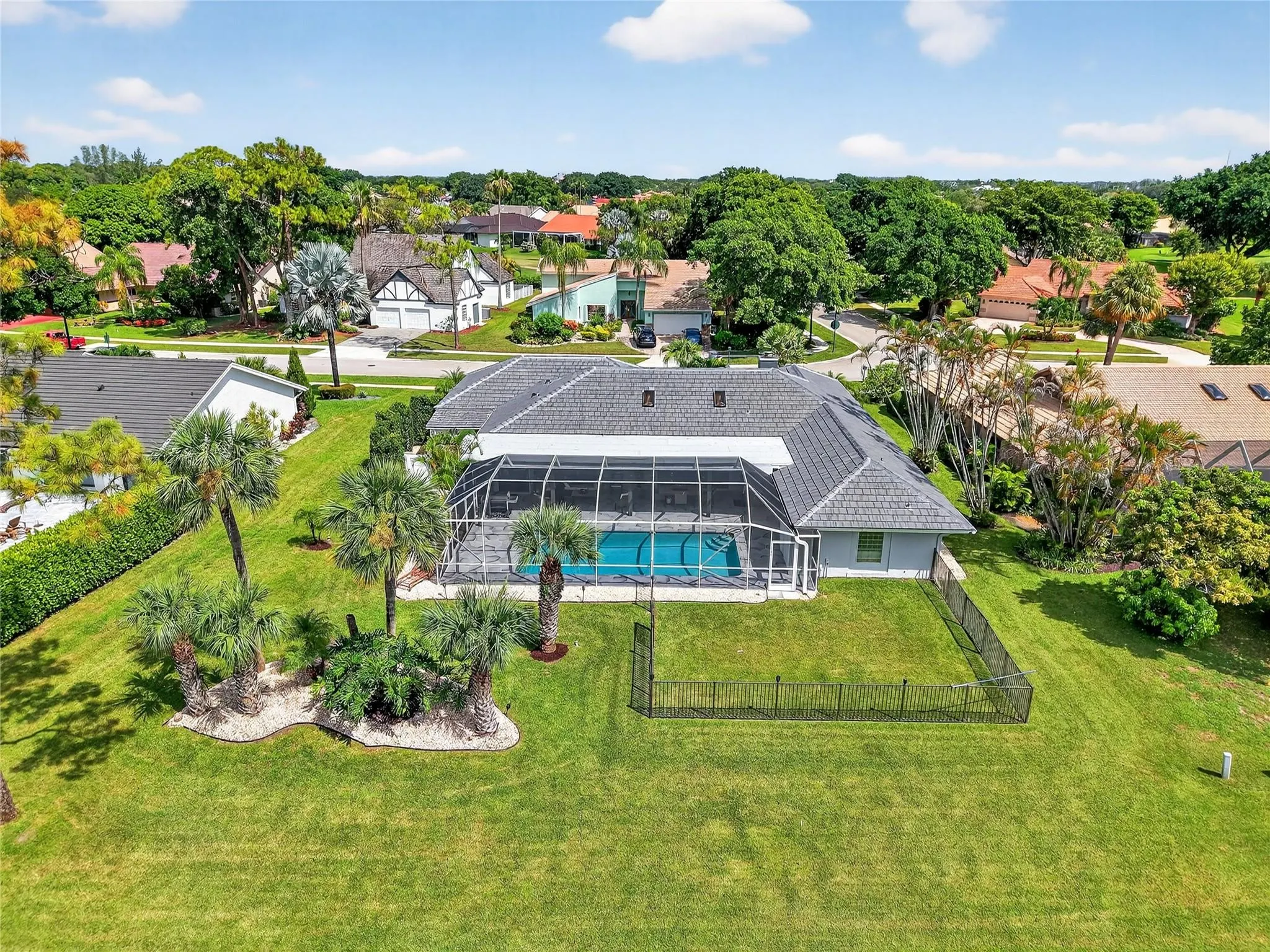 10182 Boca Woods Ln