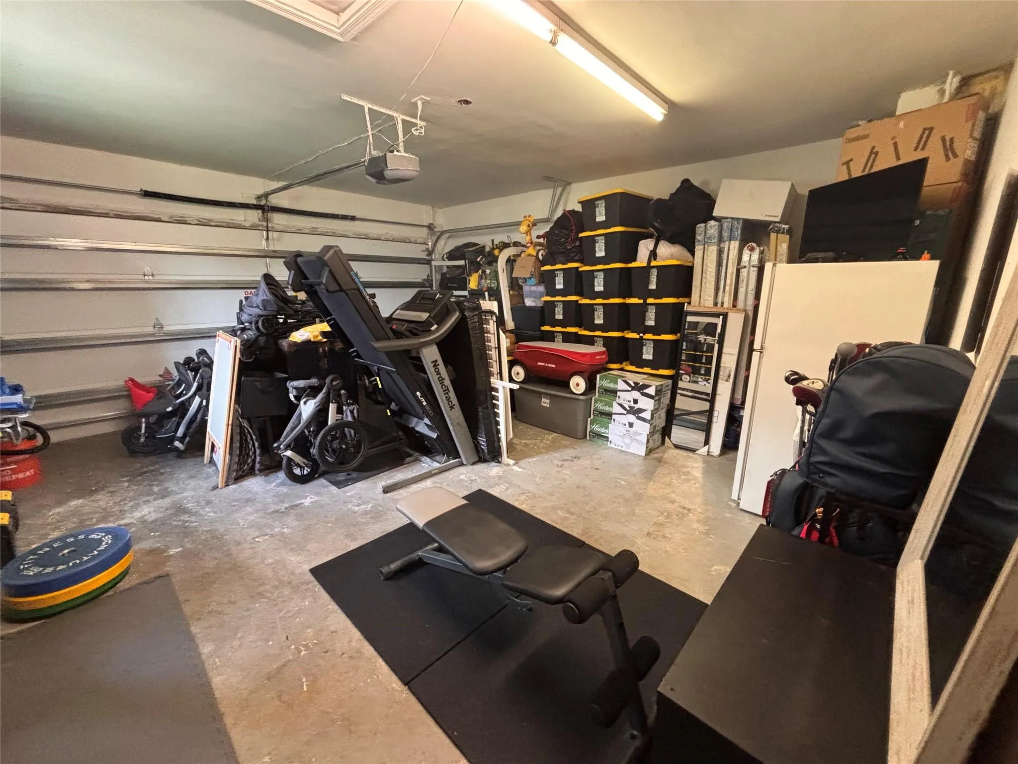 11601 NW 39th St