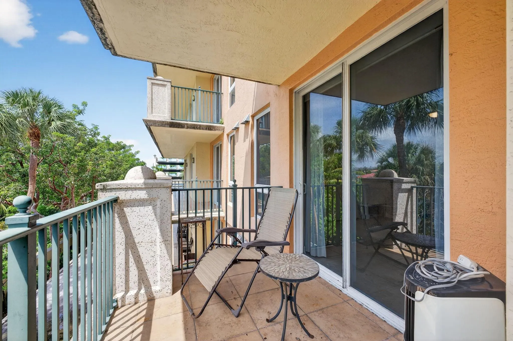 9 NE 20th Ave, #302