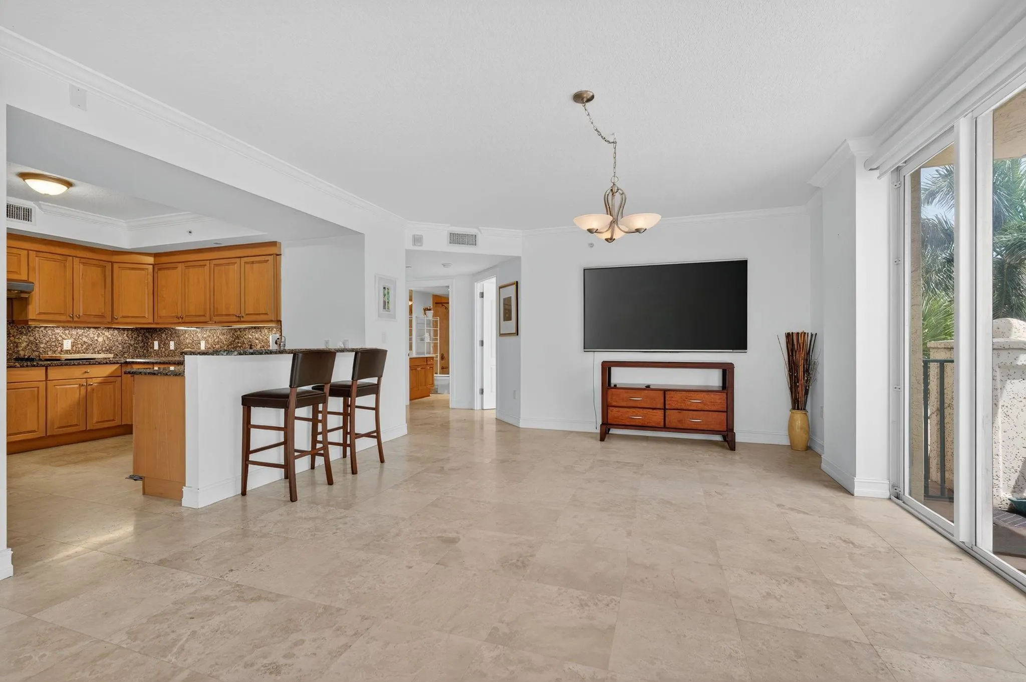 9 NE 20th Ave, #302