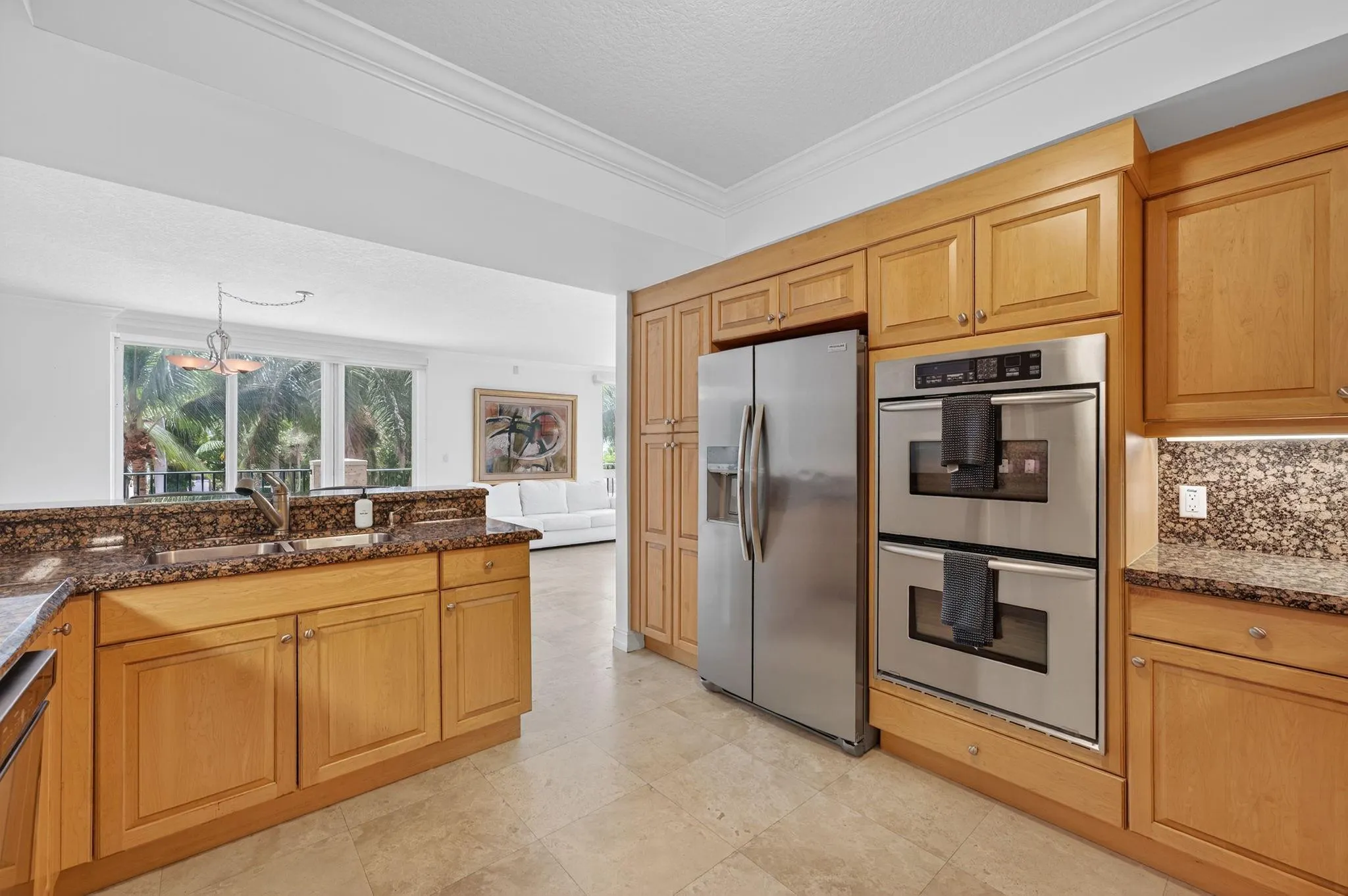 9 NE 20th Ave, #302