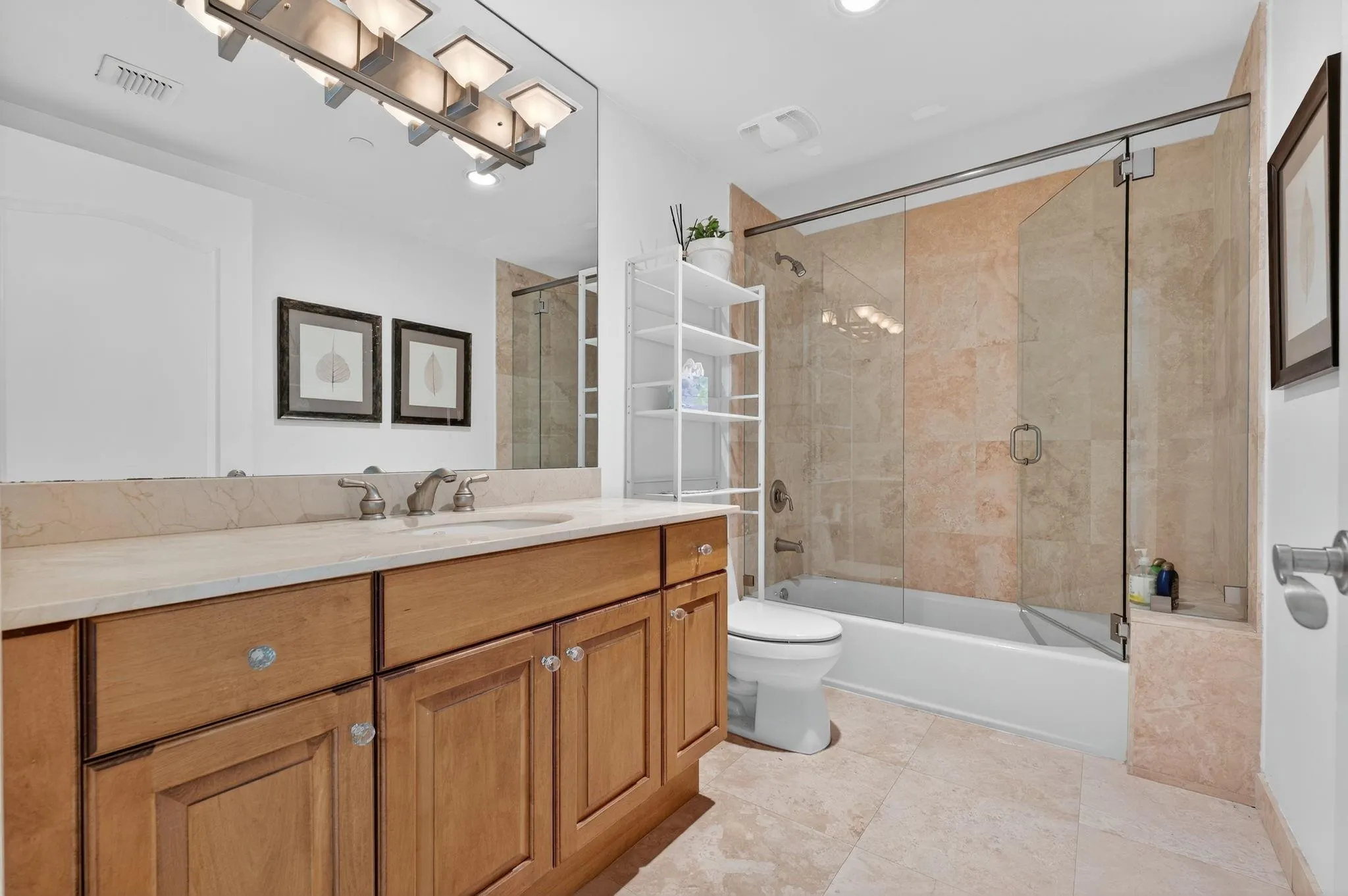 9 NE 20th Ave, #302
