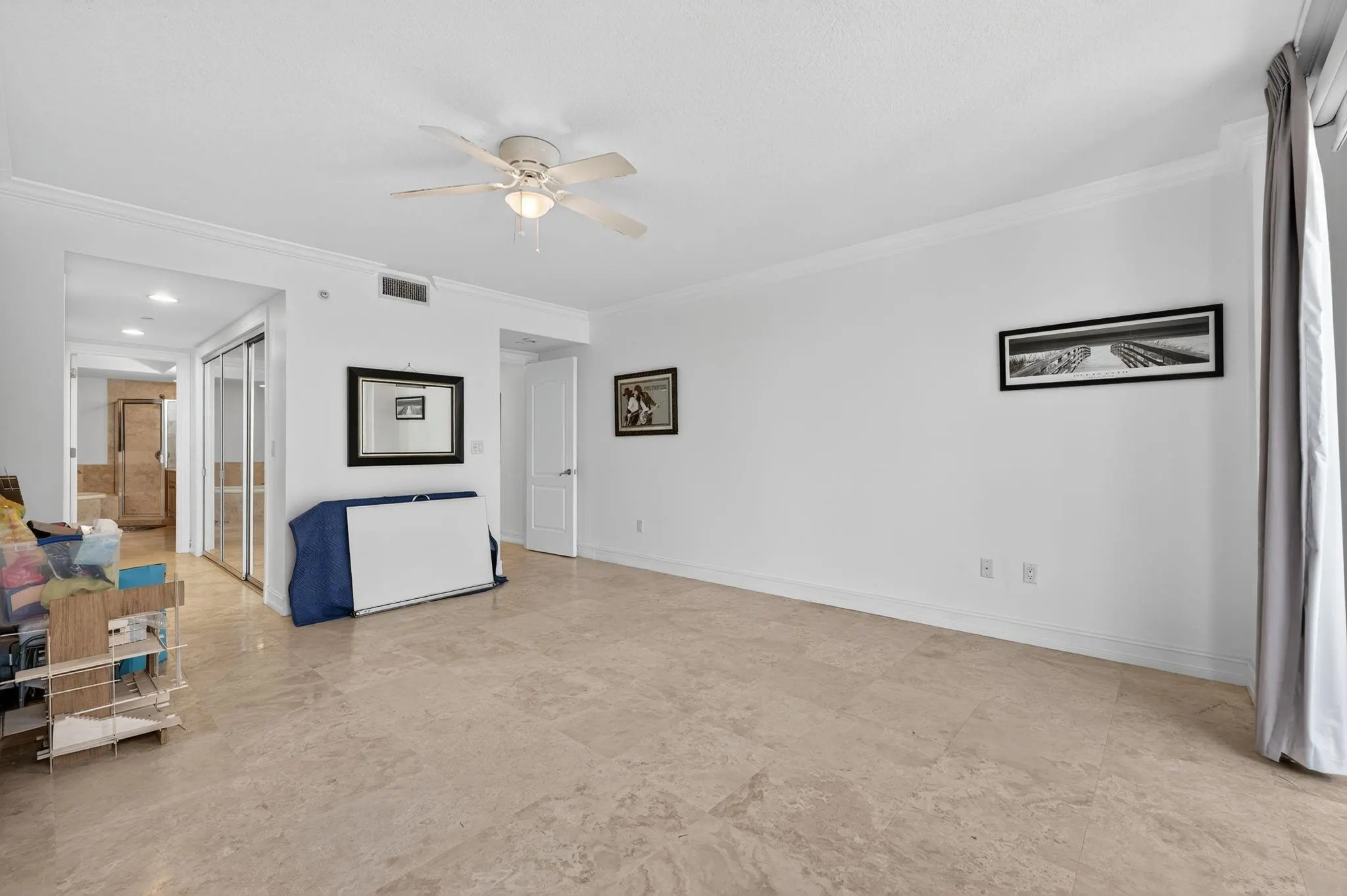 9 NE 20th Ave, #302