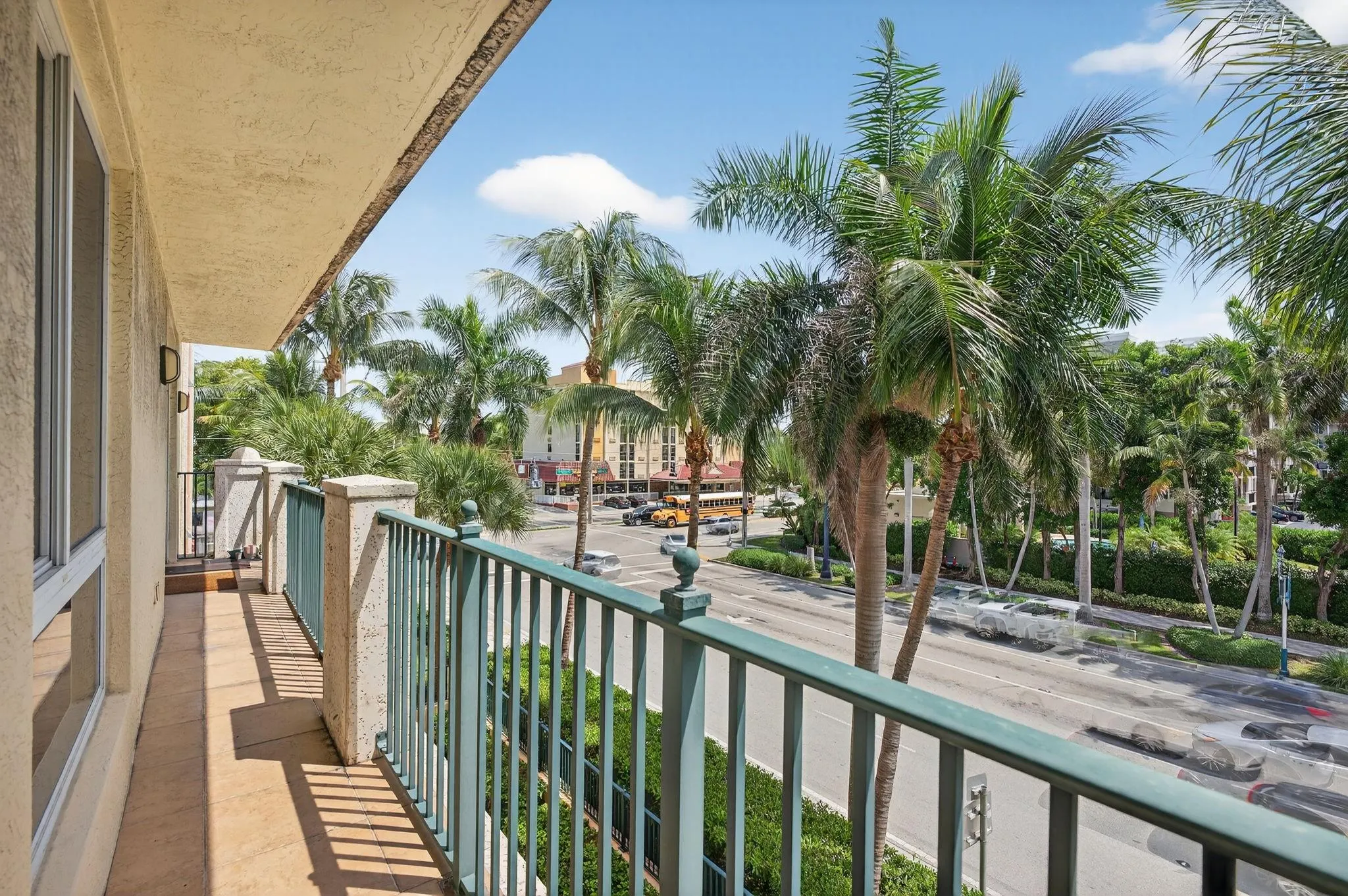 9 NE 20th Ave, #302