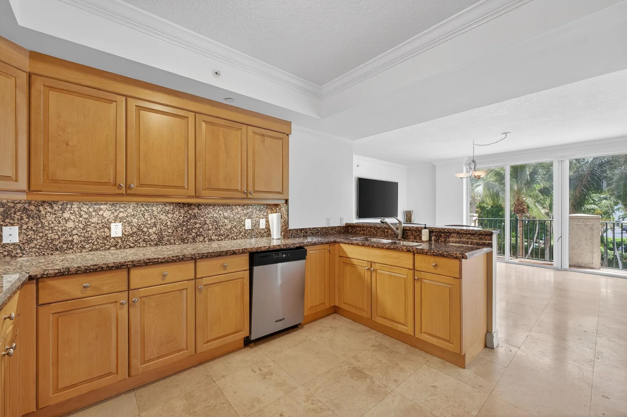 9 NE 20th Ave, #302