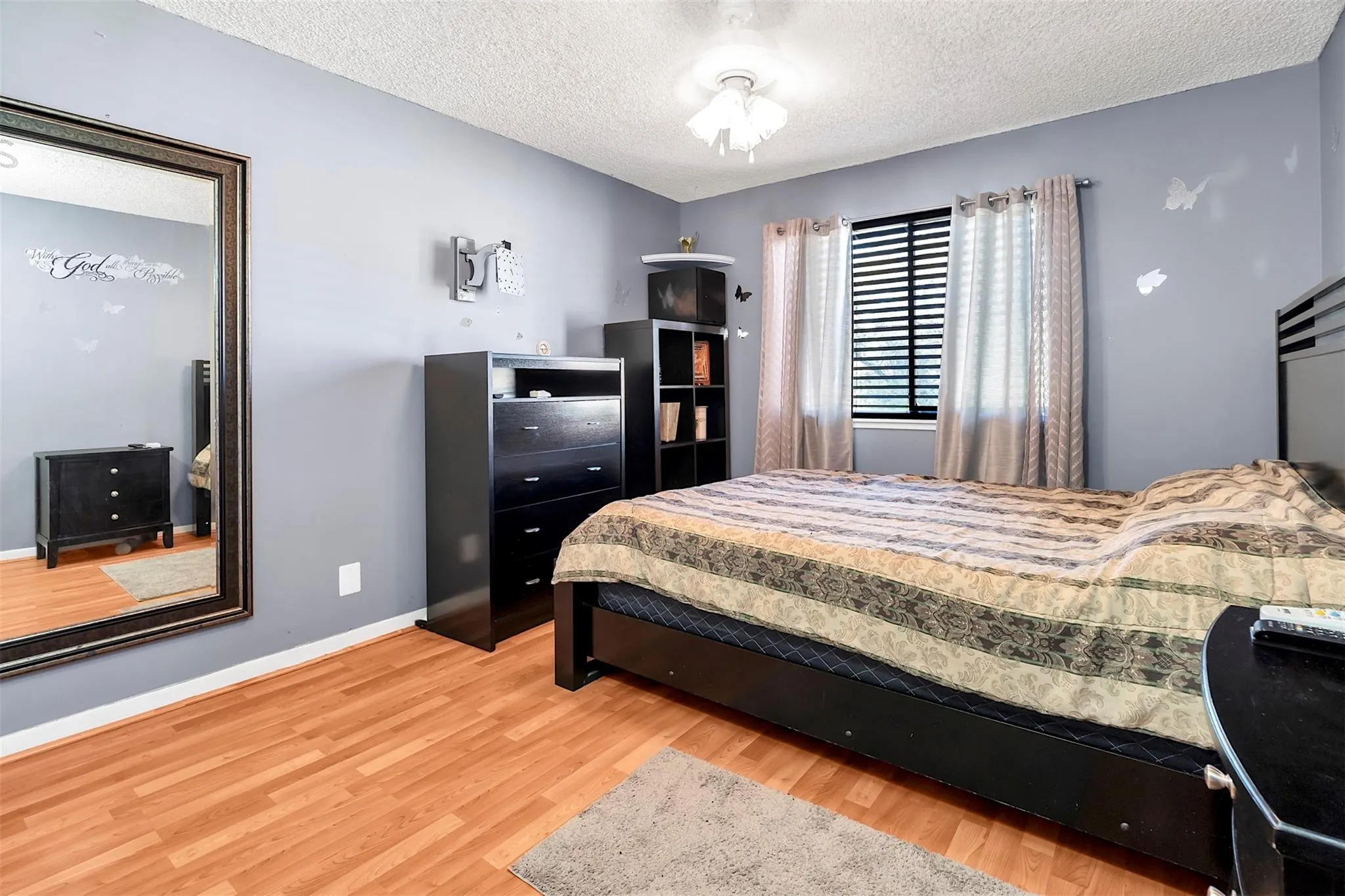 11054 NW 38th St