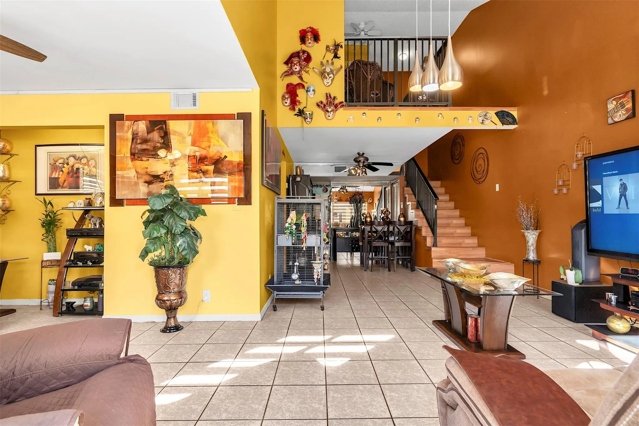 11054 NW 38th St