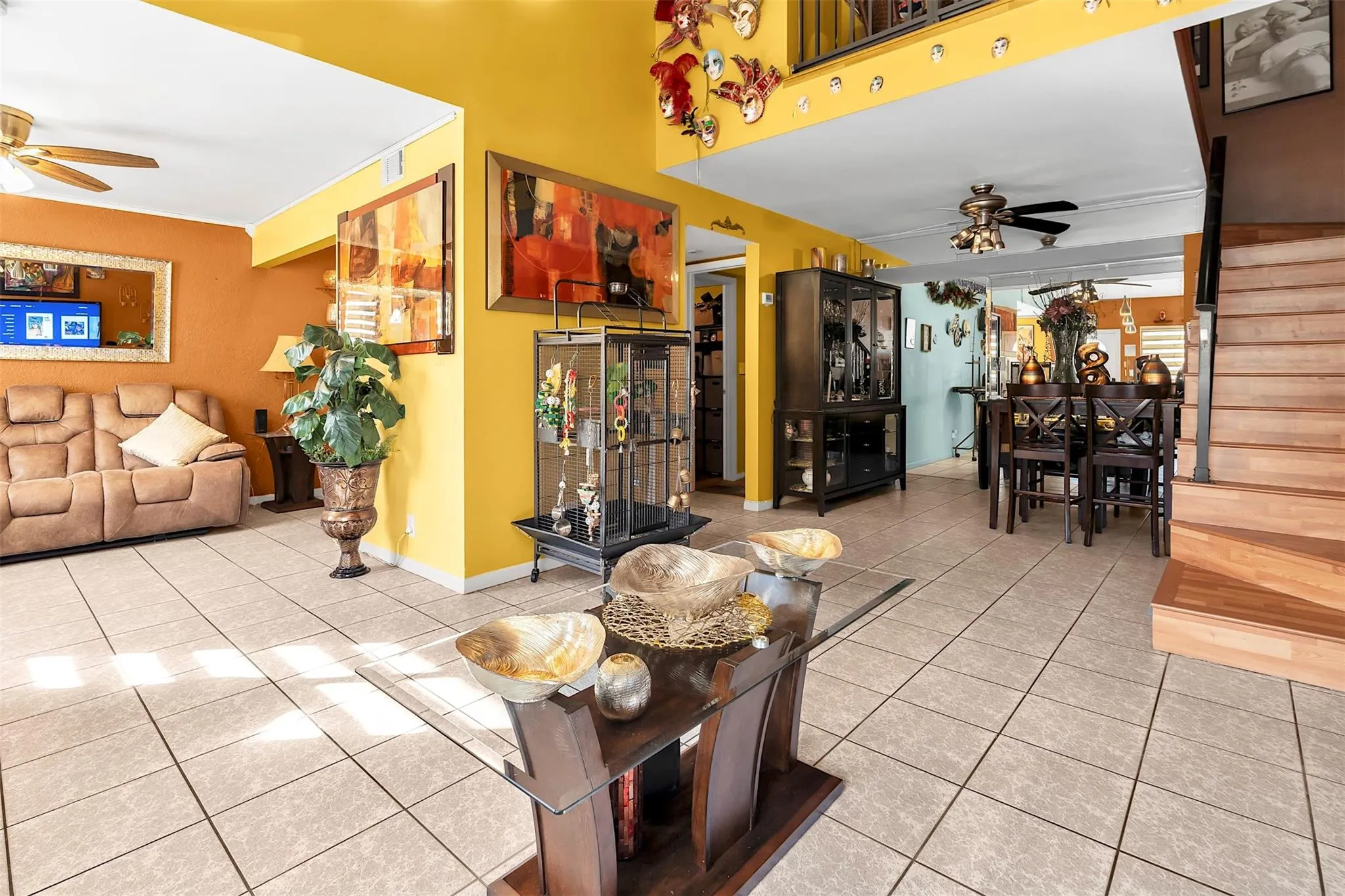 11054 NW 38th St