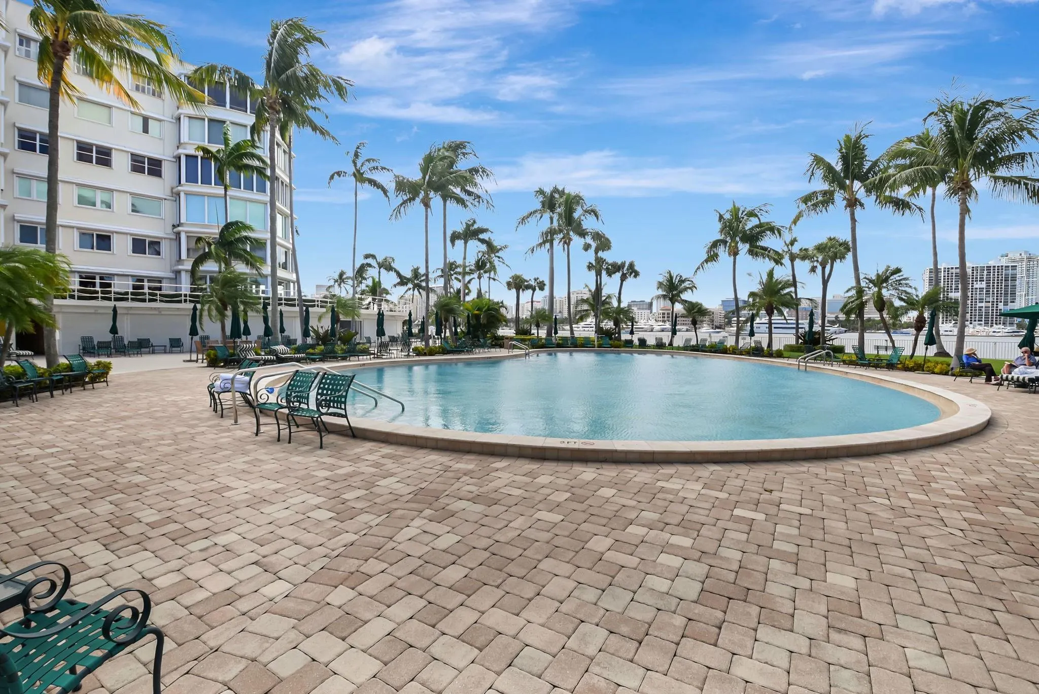 44 Cocoanut Row, #507A