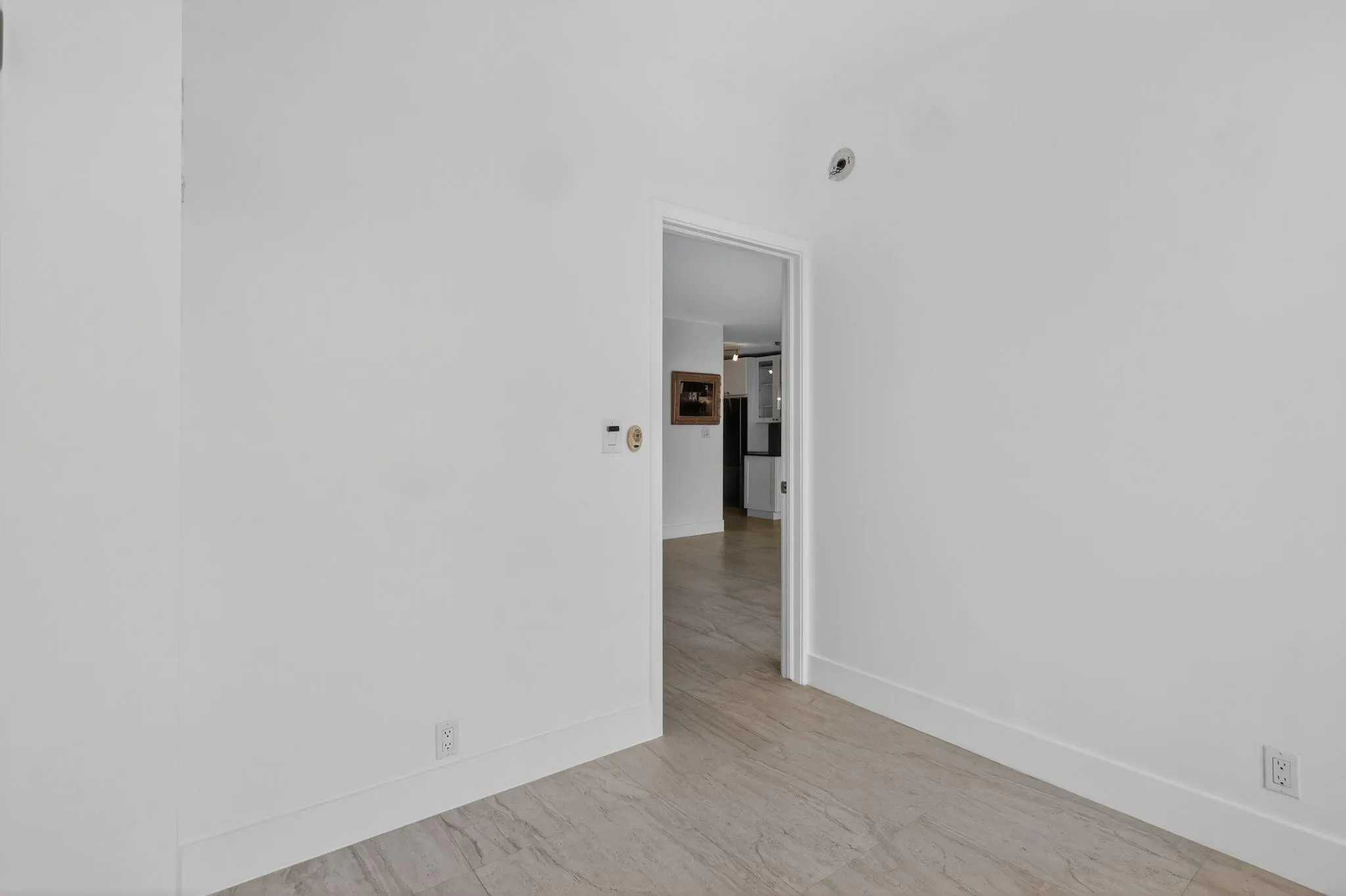 44 Cocoanut Row, #507A