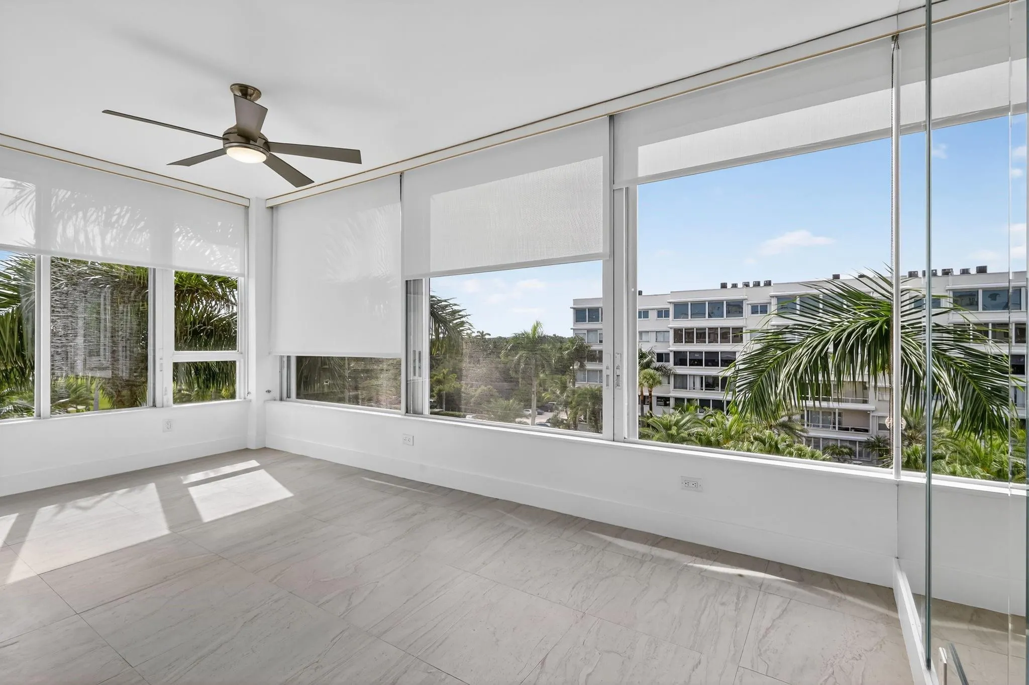 44 Cocoanut Row, #507A
