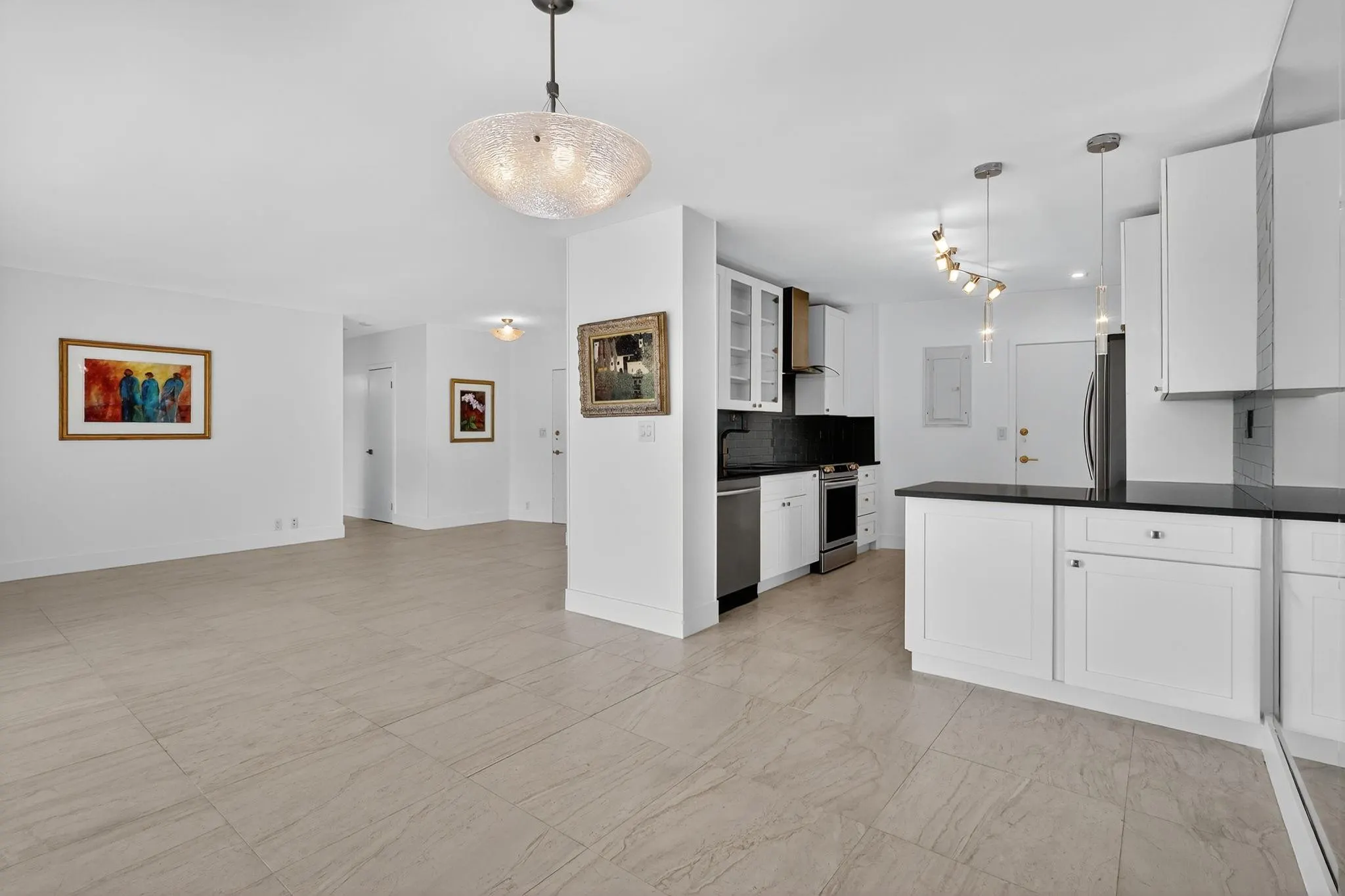 44 Cocoanut Row, #507A