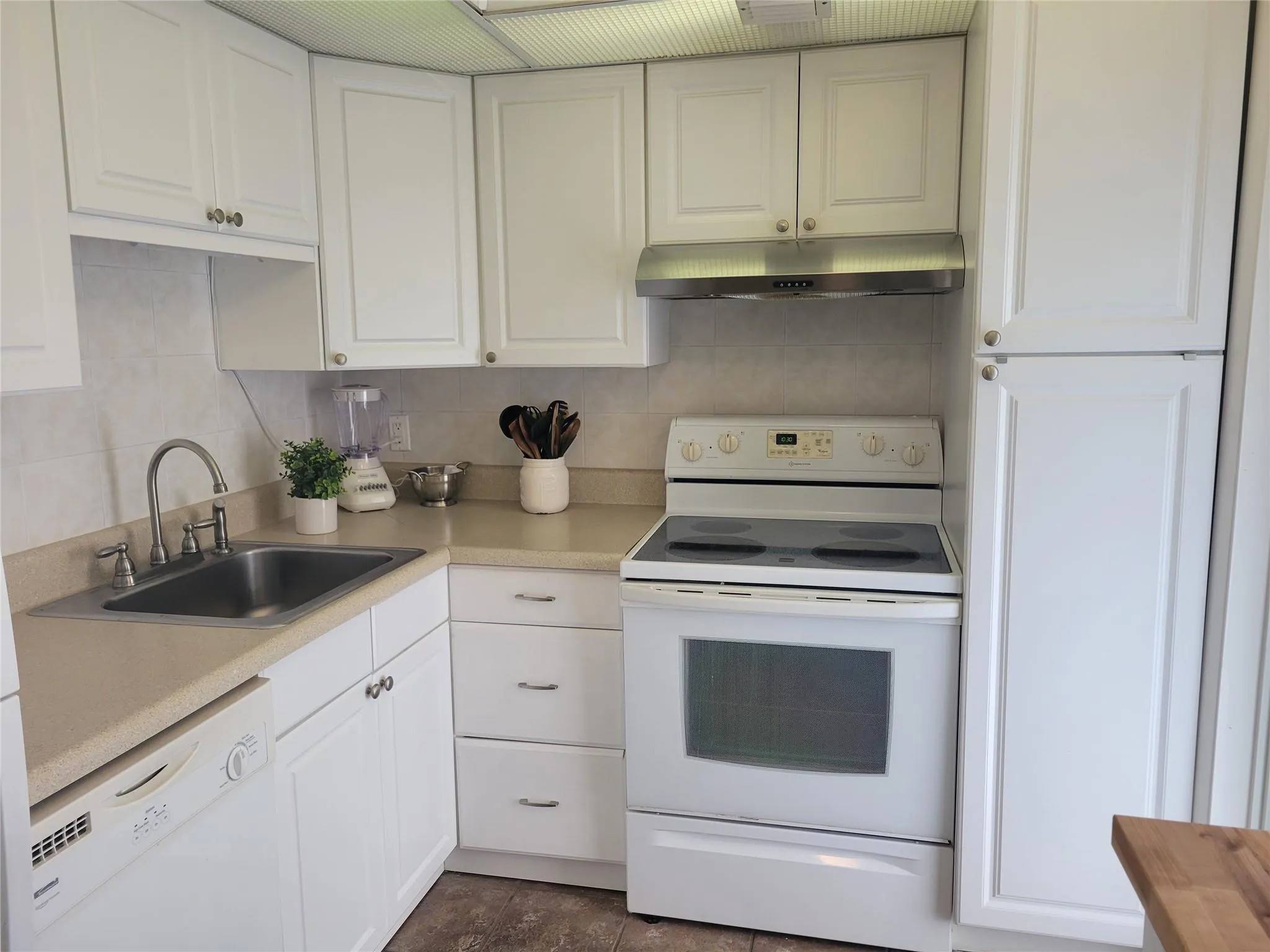 2671 S Course Dr, #203