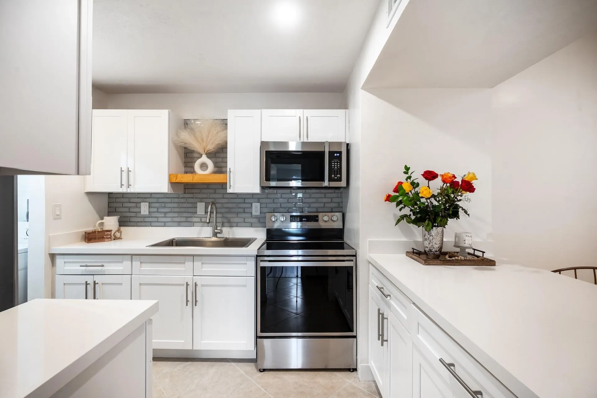 927 NE 199 Street, #202