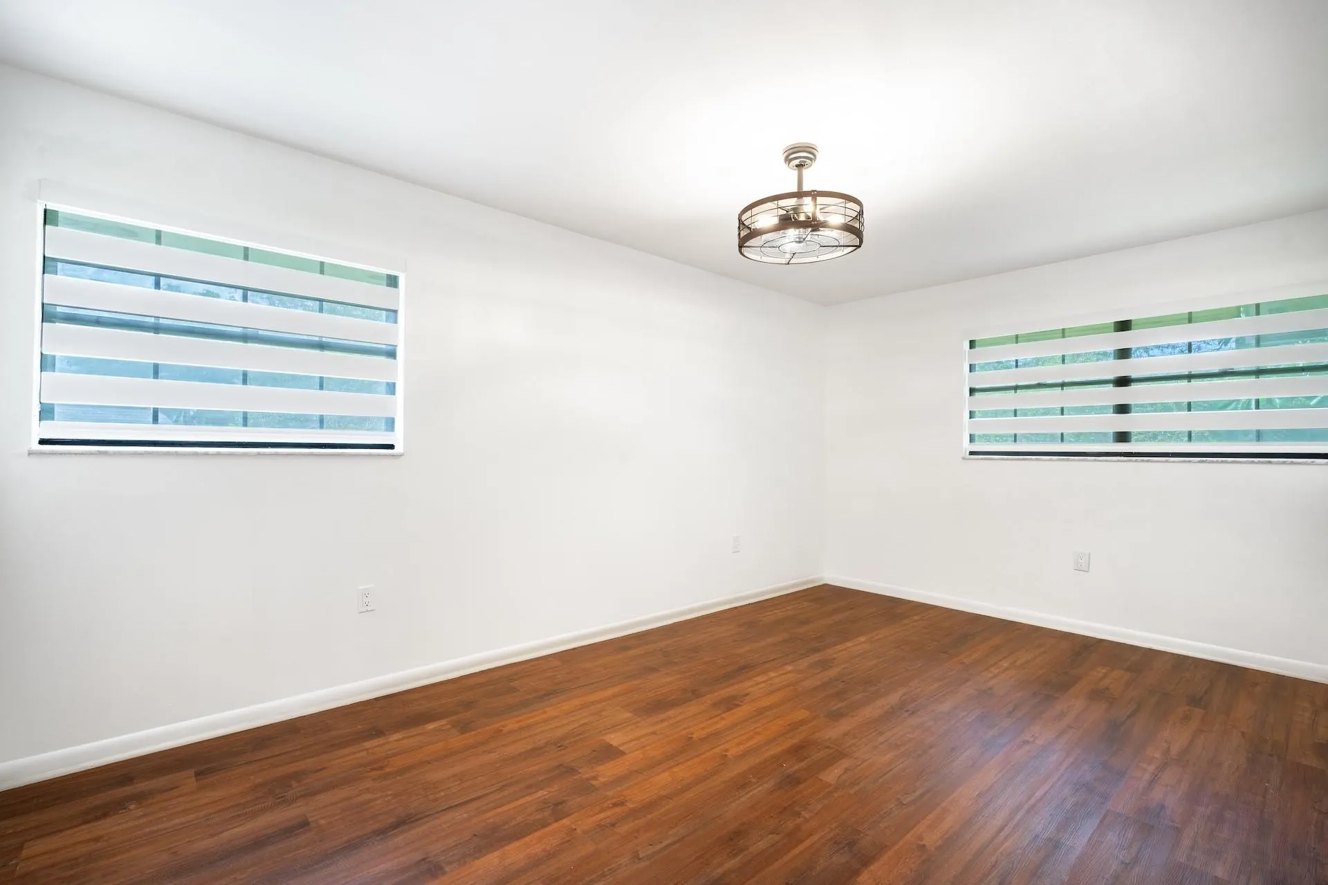 927 NE 199 Street, #202