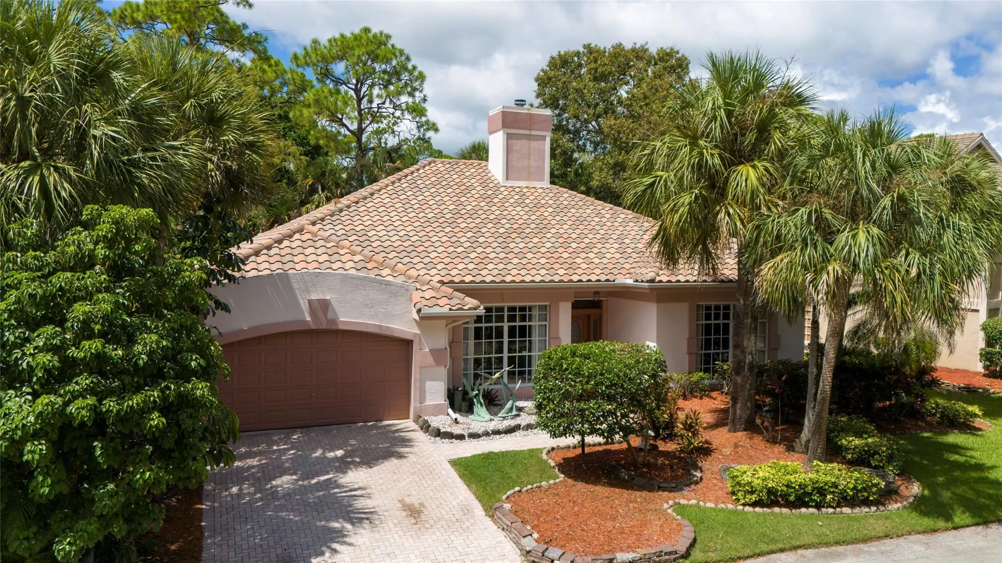 3508 Wildflower Dr