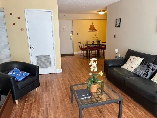 111 Briny Ave, #1007