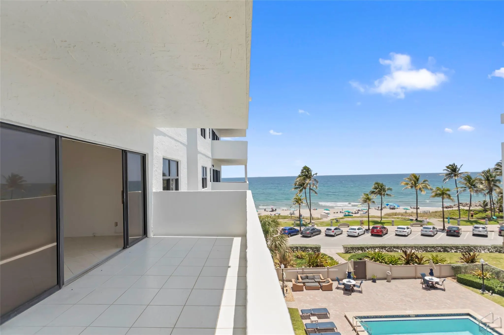 330 SE 20 Ave, #421