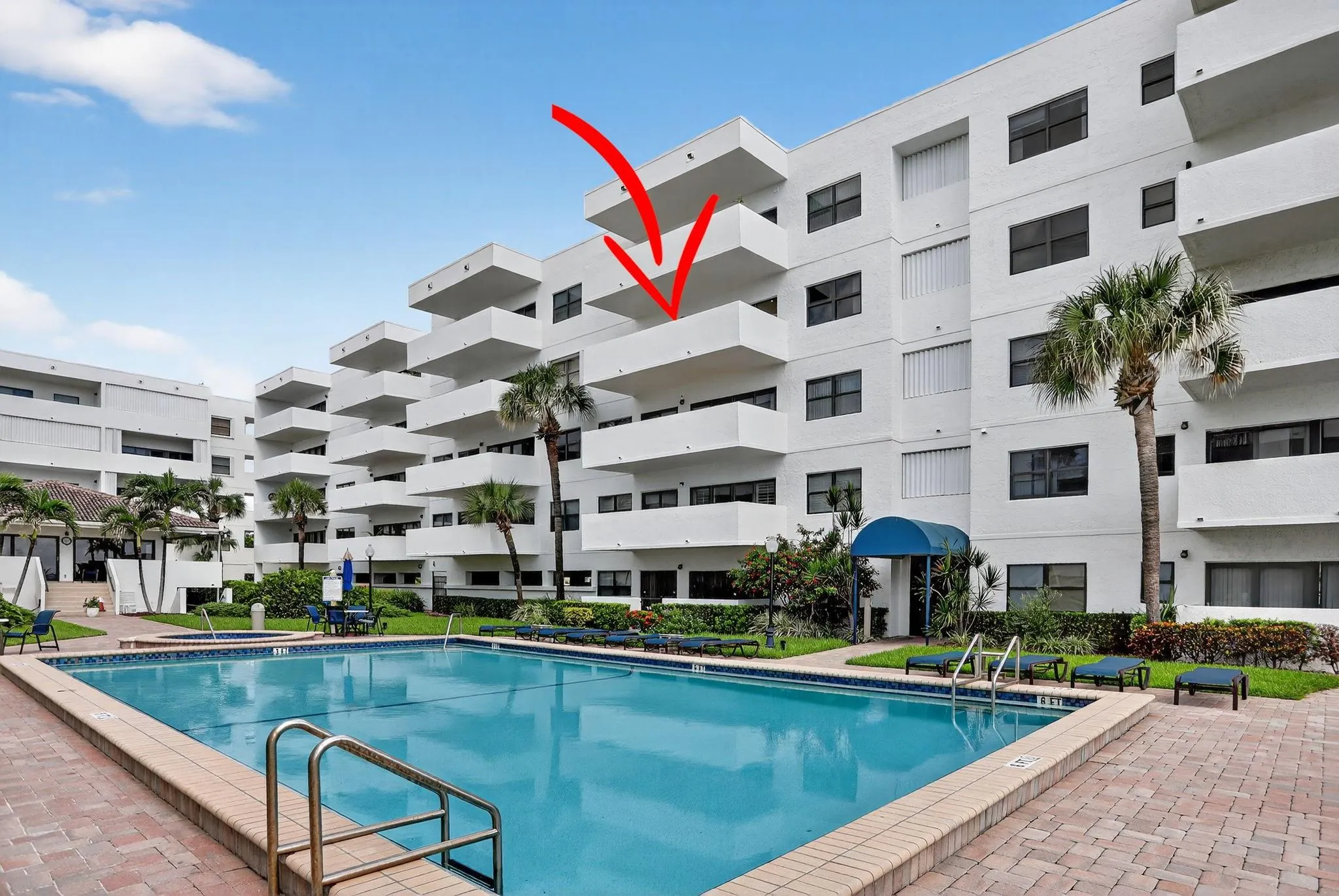 330 SE 20 Ave, #421