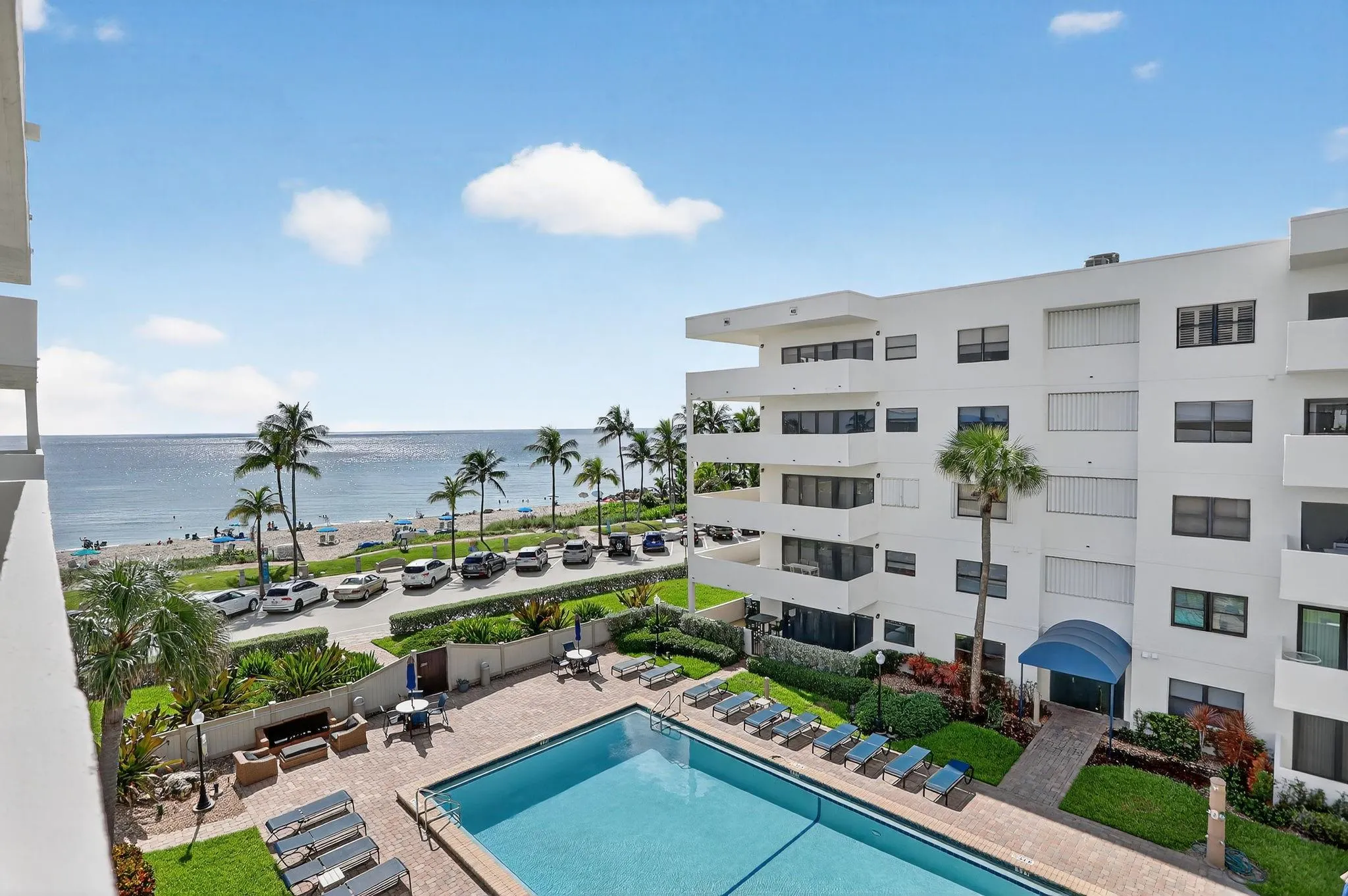 330 SE 20 Ave, #421